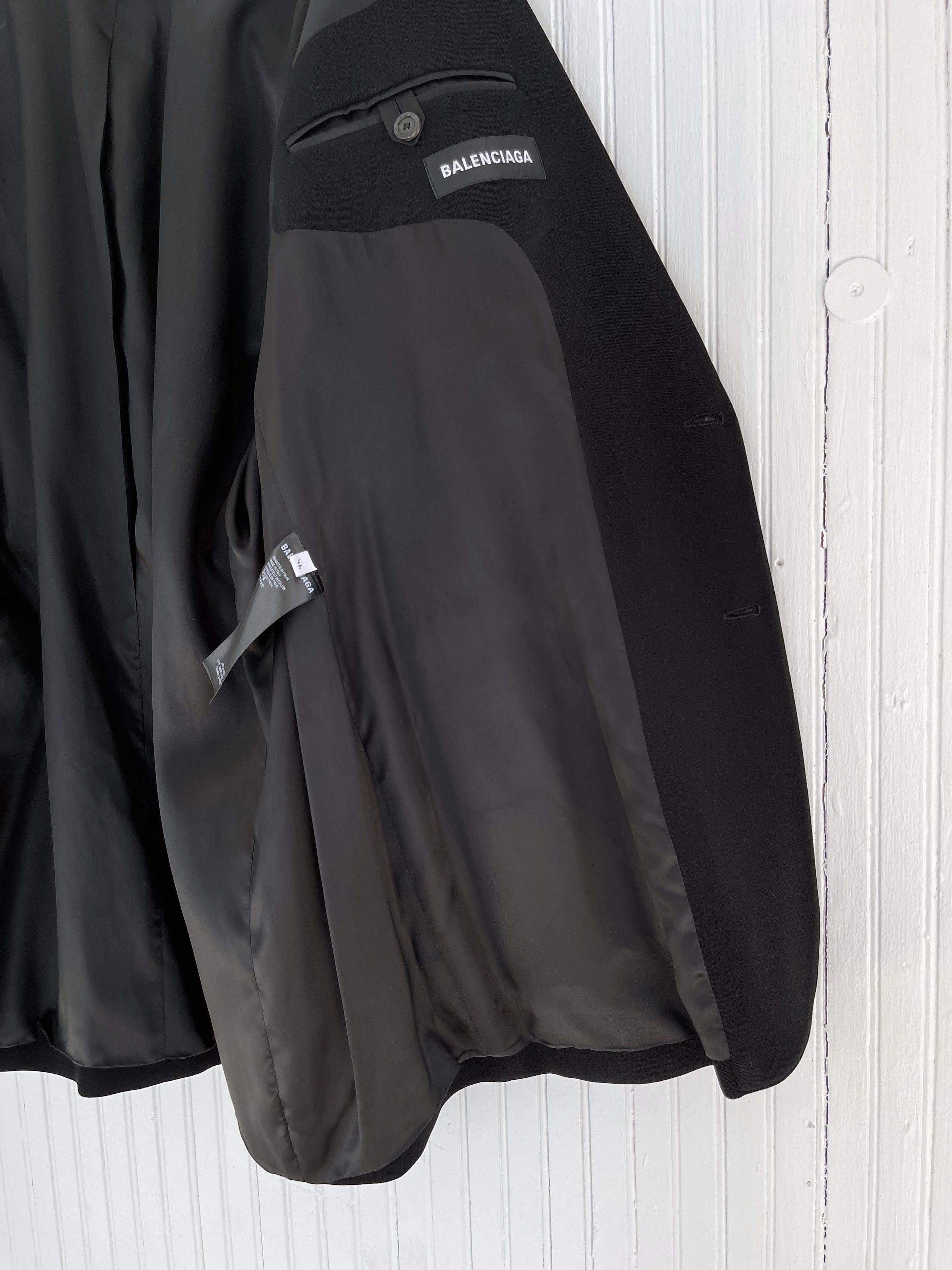 Balenciaga Pre Fall19 Square Shoulder Tailored Jacket (46) Fits 46-50 Size US S / EU 44-46 / 1 - 16 Thumbnail