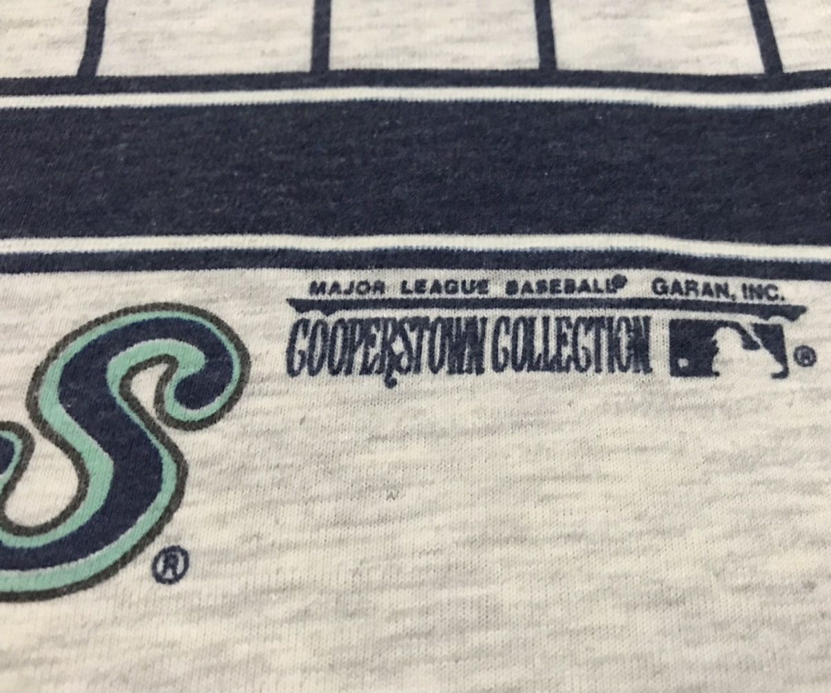 MLB Vintage New York Yankees “Long Gone Series” Baseball Jersey Size US L / EU 52-54 / 3 - 4 Thumbnail