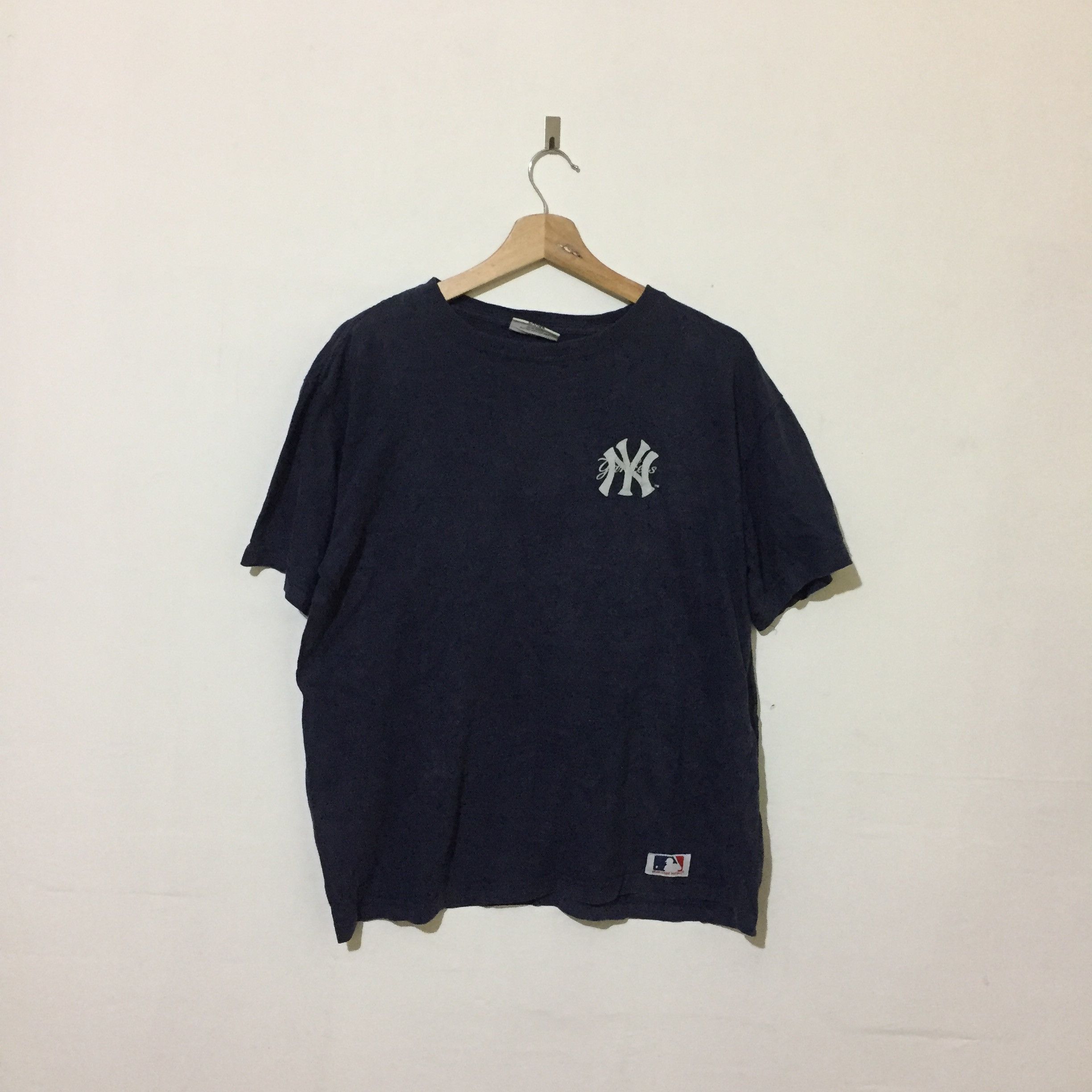 MLB × New York Yankees × Vintage Vintage Crewneck New York Yankeess Baseball League Size US M / EU 48-50 / 2 - 1 Thumbnail