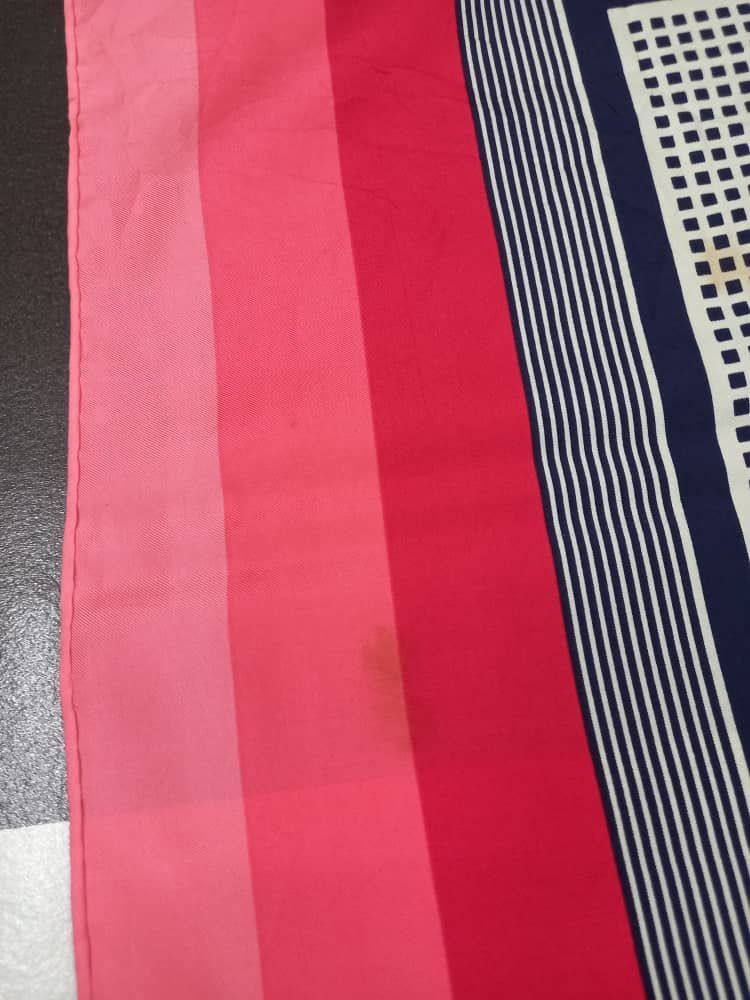 Other Yves Saint Laurent Scarf Size ONE SIZE - 6 Thumbnail