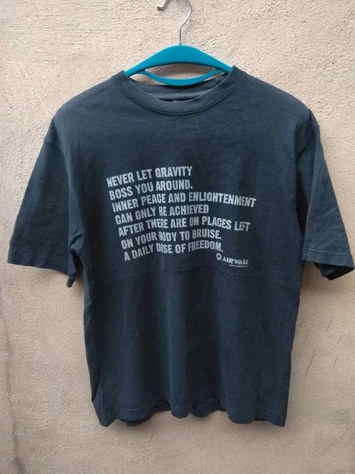 Airwalk AIRWALK STREETWEAR NEVER LET GRAVITY T SHIRTS Size US L / EU 52-54 / 3 - 1 Thumbnail
