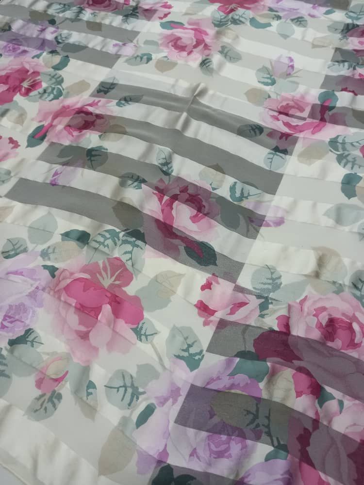 Other YSL Yves Saint Laurent Silk Scarf Size ONE SIZE - 5 Thumbnail