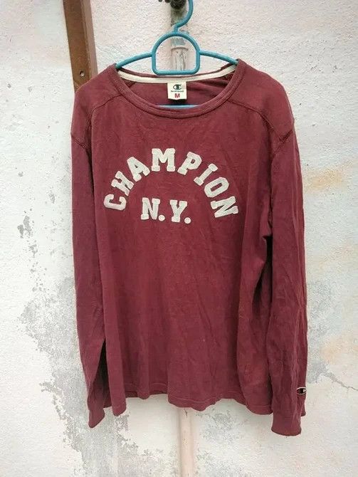 Champion Vintage Champion NY Longsleeves T Shirt Big Logo.Embroidery Size US M / EU 48-50 / 2 - 1 Thumbnail
