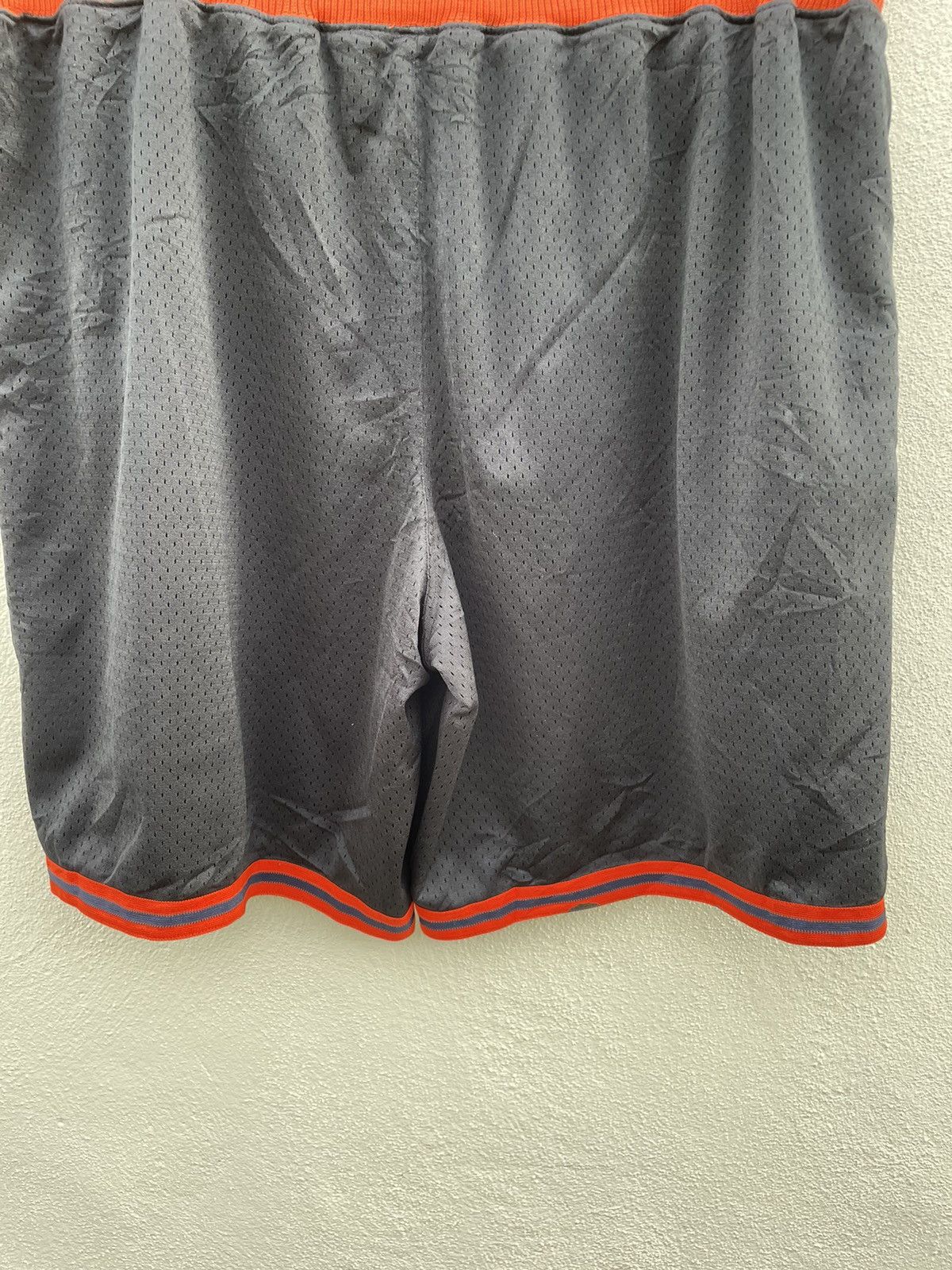 Nike × Vintage Vintage Nike Sports NBA Short Pants Size US 44 / EU 60 - 8 Thumbnail
