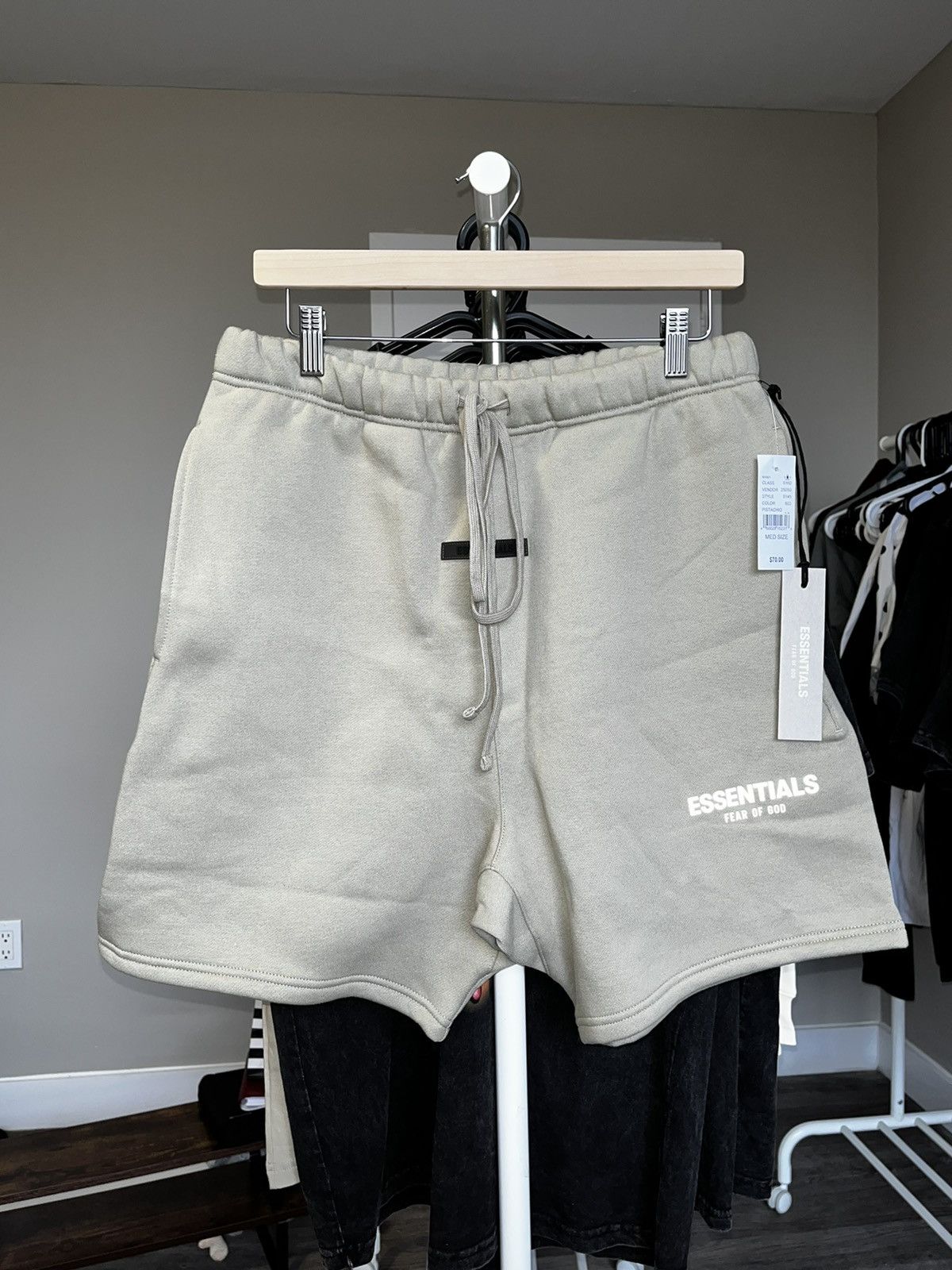 Fear Of God Essentials Pistachio Sweat Shorts Men’s Size outlets L