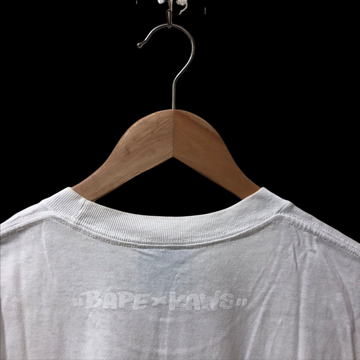 Bape × Kaws BAPE x KAWS BENDY CAMO BIG APE HEAD TEE Size US M / EU 48-50 / 2 - 12 Thumbnail