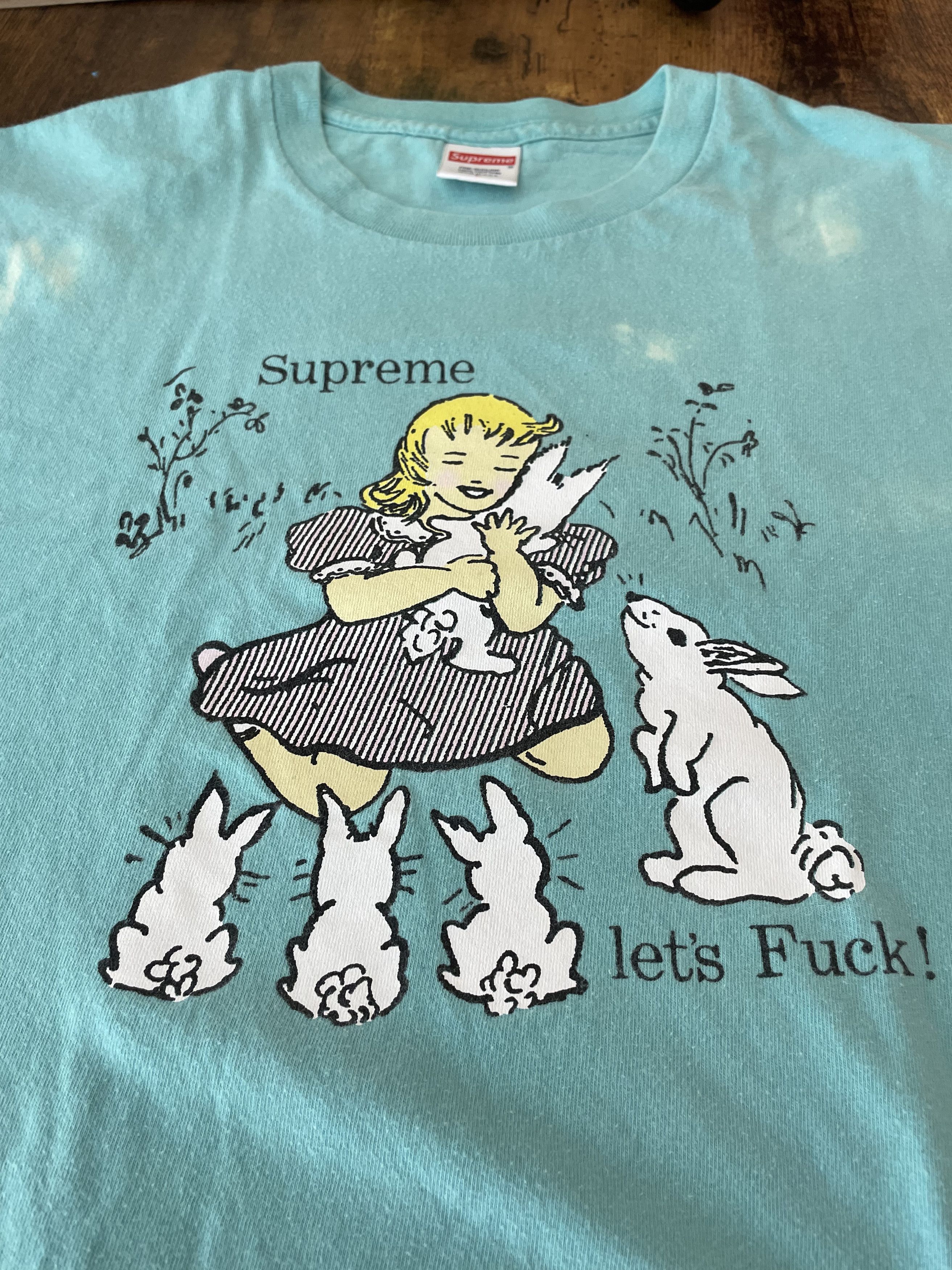 Supreme rabbit shirt online