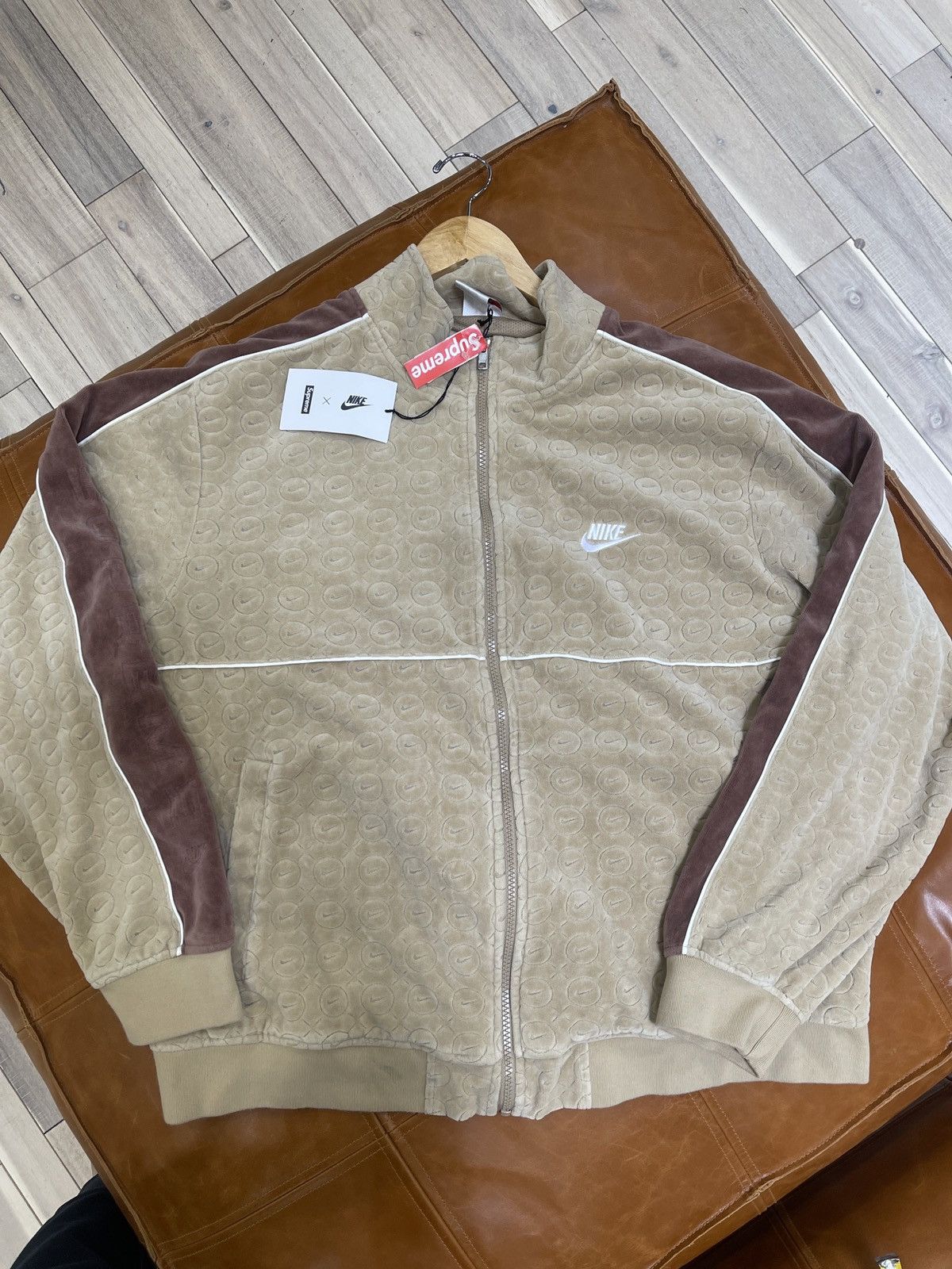 Supreme NIKE x SUPREME VELOUR ZIP UP TRACK JACKET X-LARGE