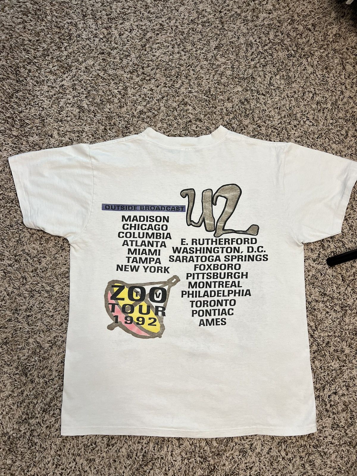 Vintage Vintage 1992’s U2 Zoo TV Tour T-Shirt Size US L / EU 52-54 / 3 - 6 Thumbnail