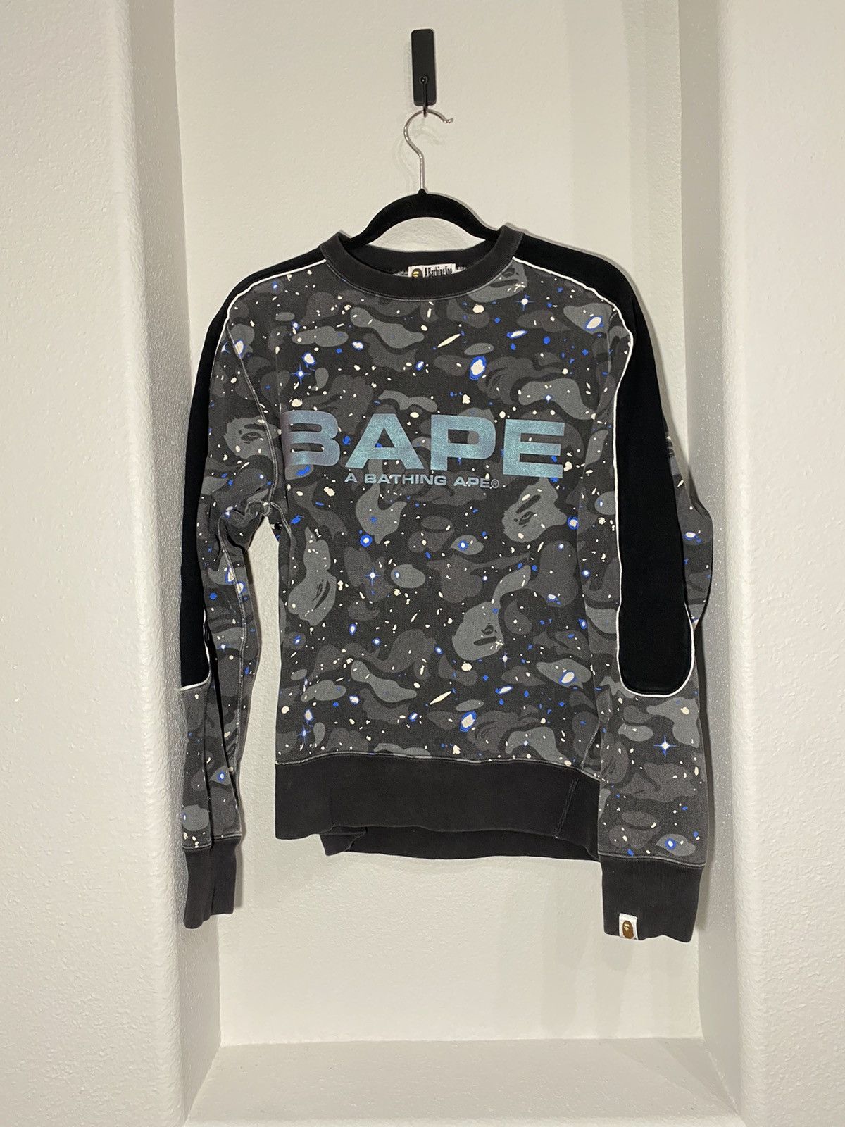 Bape space camo crewneck hotsell