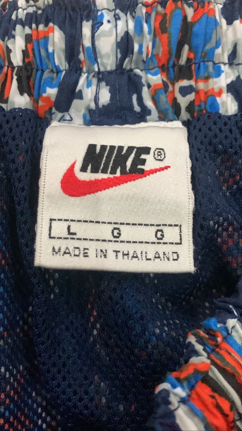 Nike Vintage Nike Shorts Size US 30 / EU 46 - 4 Thumbnail