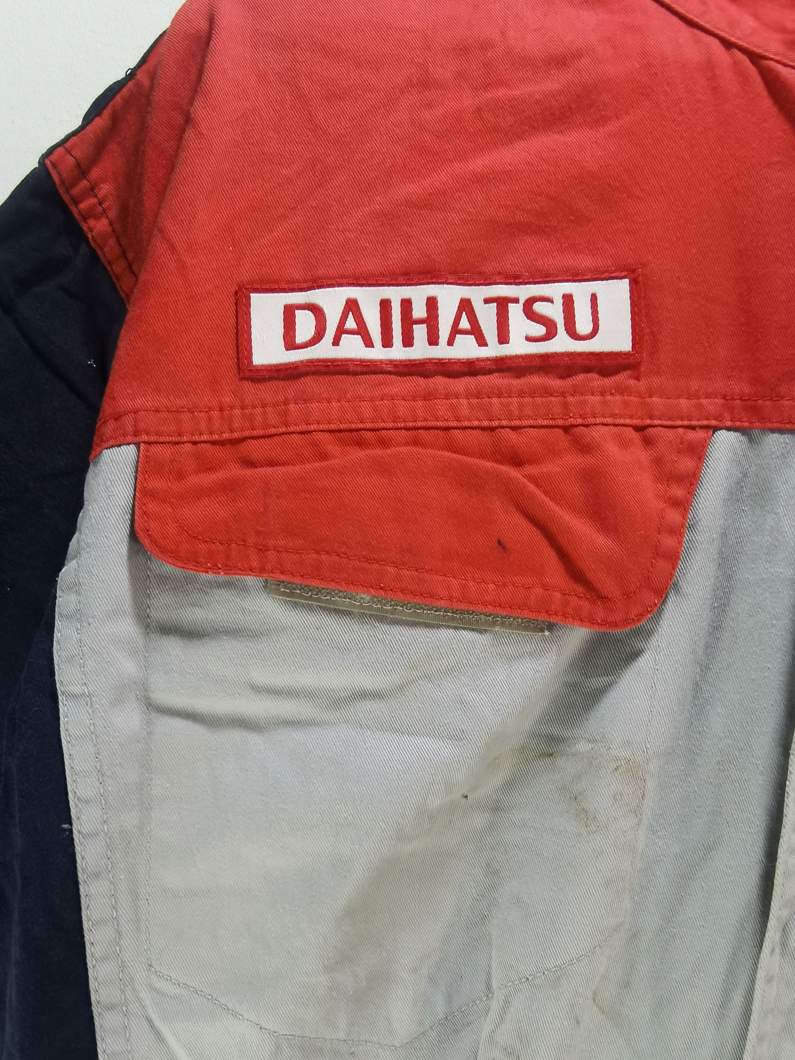 C2 vintage daihatsu coverall racing suit speed japan car