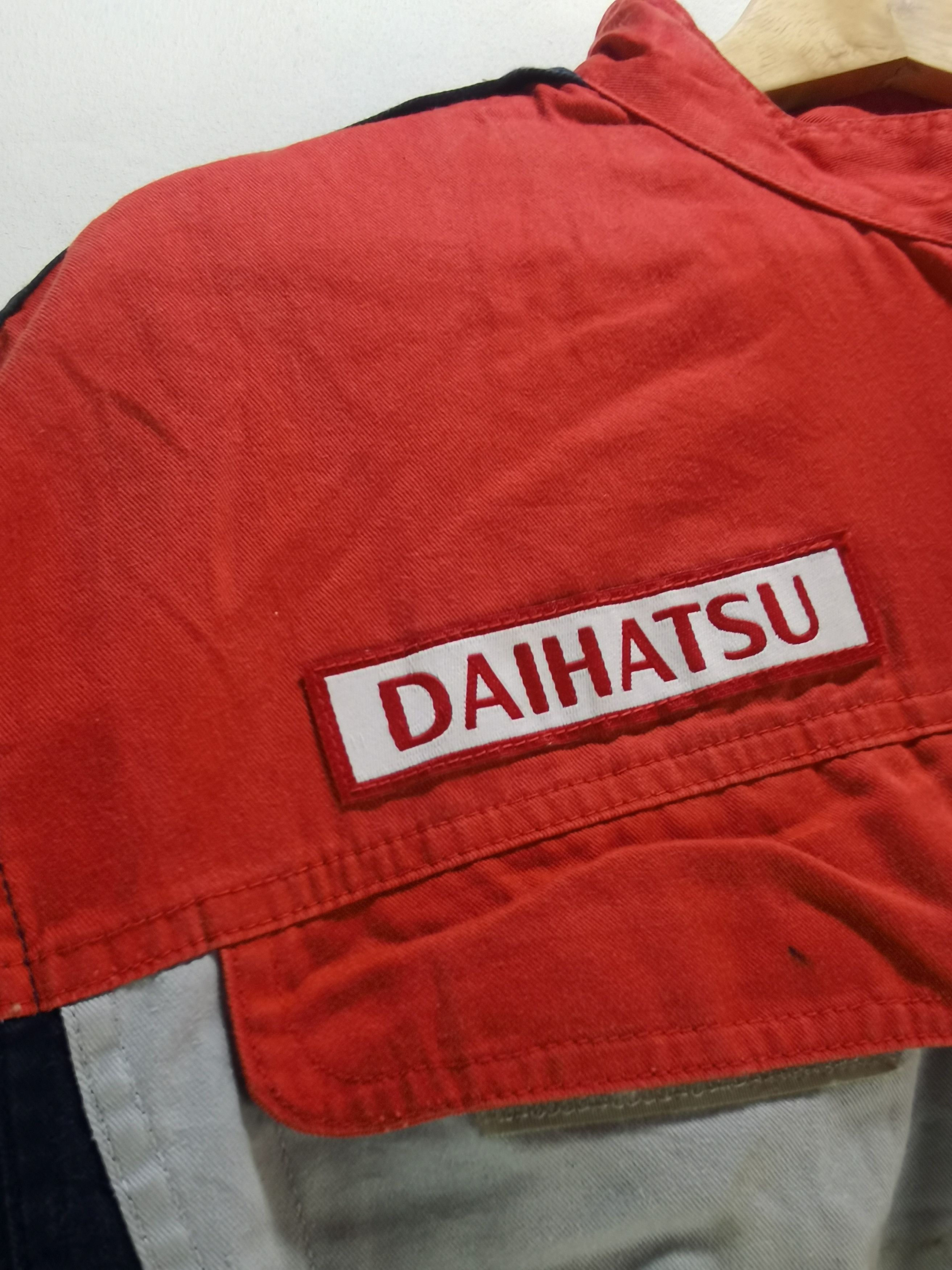 C2 vintage daihatsu coverall racing suit speed japan car