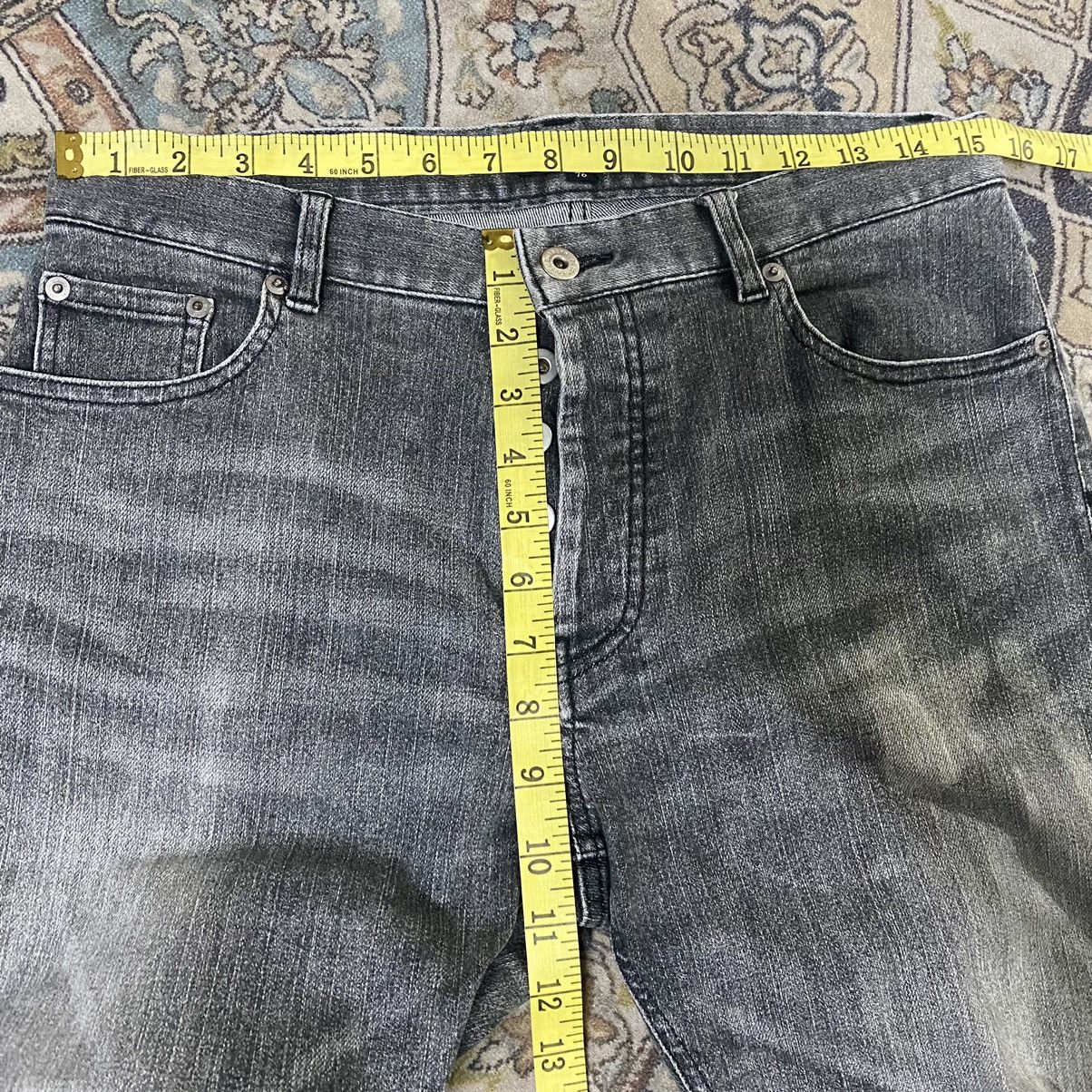 Burberry Vintage Burberry Black Label Denim Jeans Light Wash 30x33 Size US 30 / EU 46 - 16 Thumbnail
