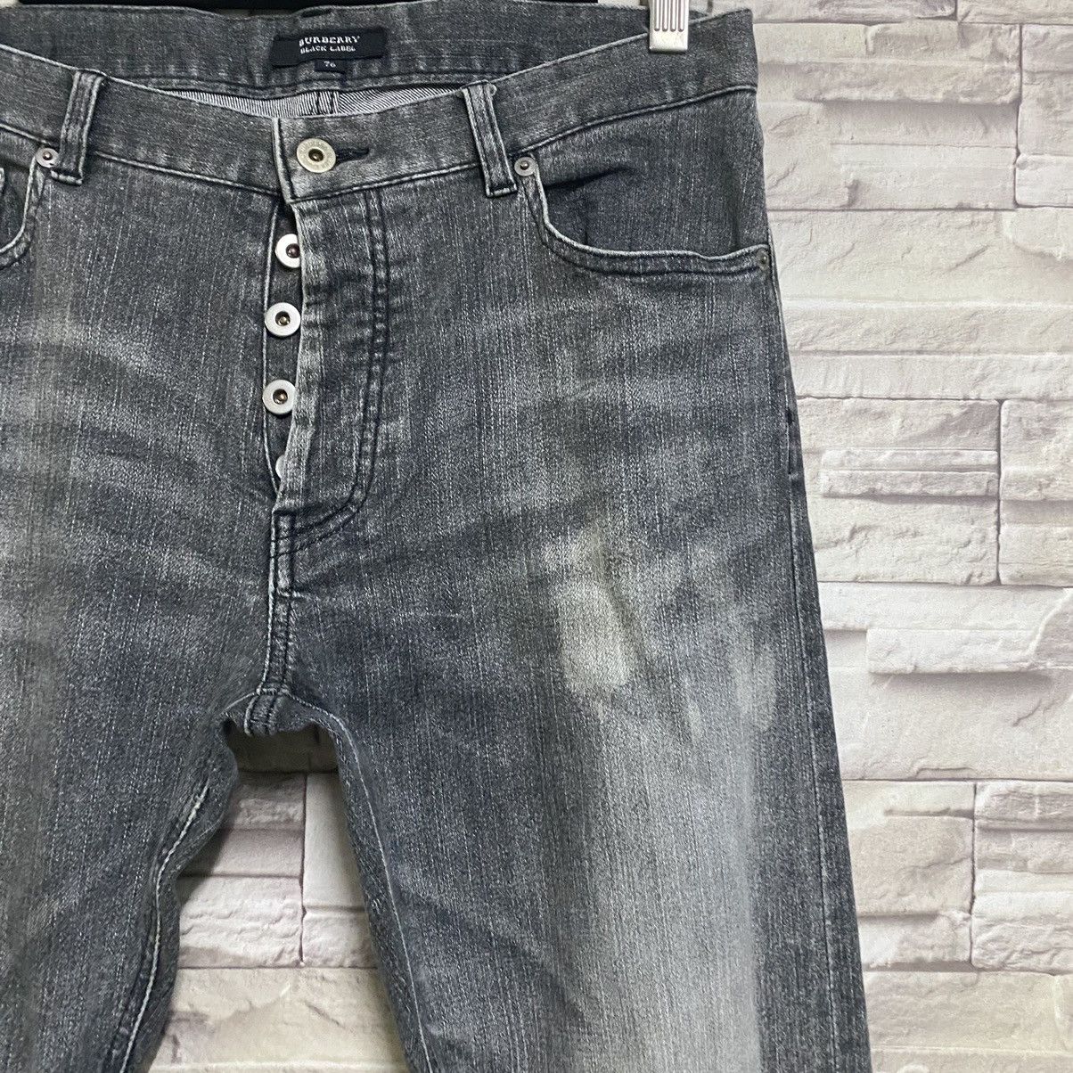 Burberry Vintage Burberry Black Label Denim Jeans Light Wash 30x33 Size US 30 / EU 46 - 6 Thumbnail