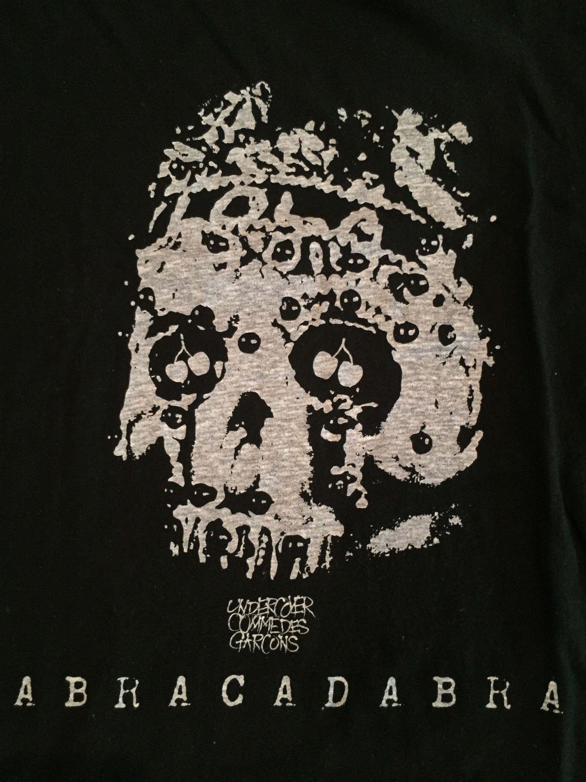 Comme des Garcons × Undercover Abracadabra UNDERCOVER for COMME des GARÇONS T-SHIRT Size US M / EU 48-50 / 2 - 7 Thumbnail