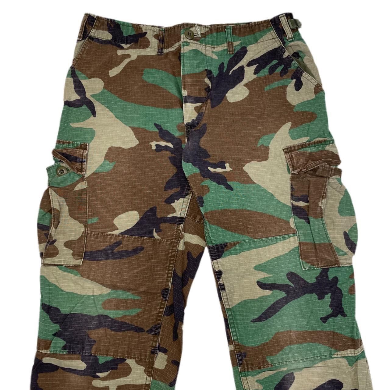 Vintage Vintage double knee baggy camo cargo pants Size US 33 - 3 Thumbnail