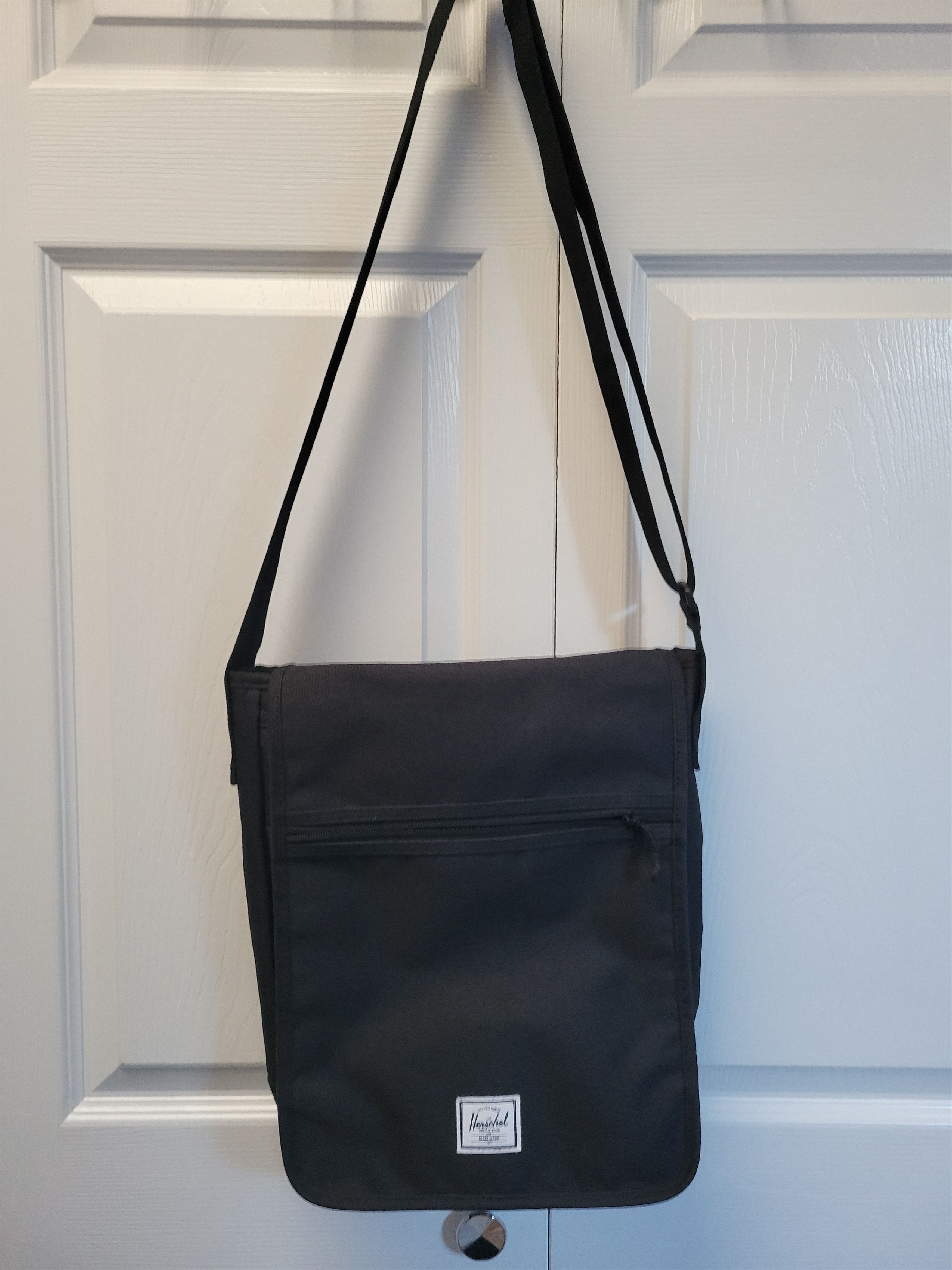 Herschel Supply Co. Lane Messenger Bag Grailed