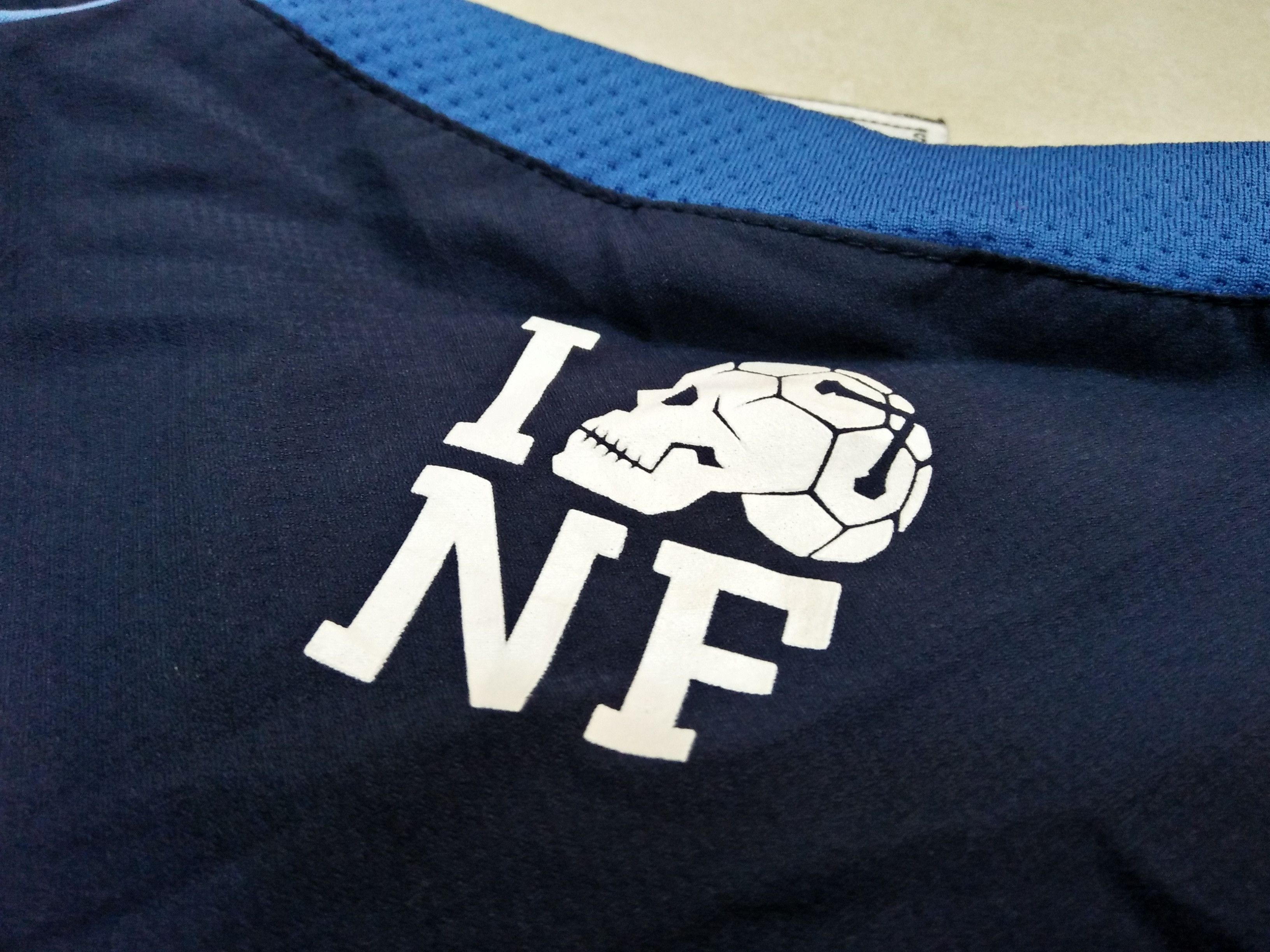Nike NIKE NFTB Printed Big Skulls Graphic Blue Jersey Tee Size US S / EU 44-46 / 1 - 6 Thumbnail