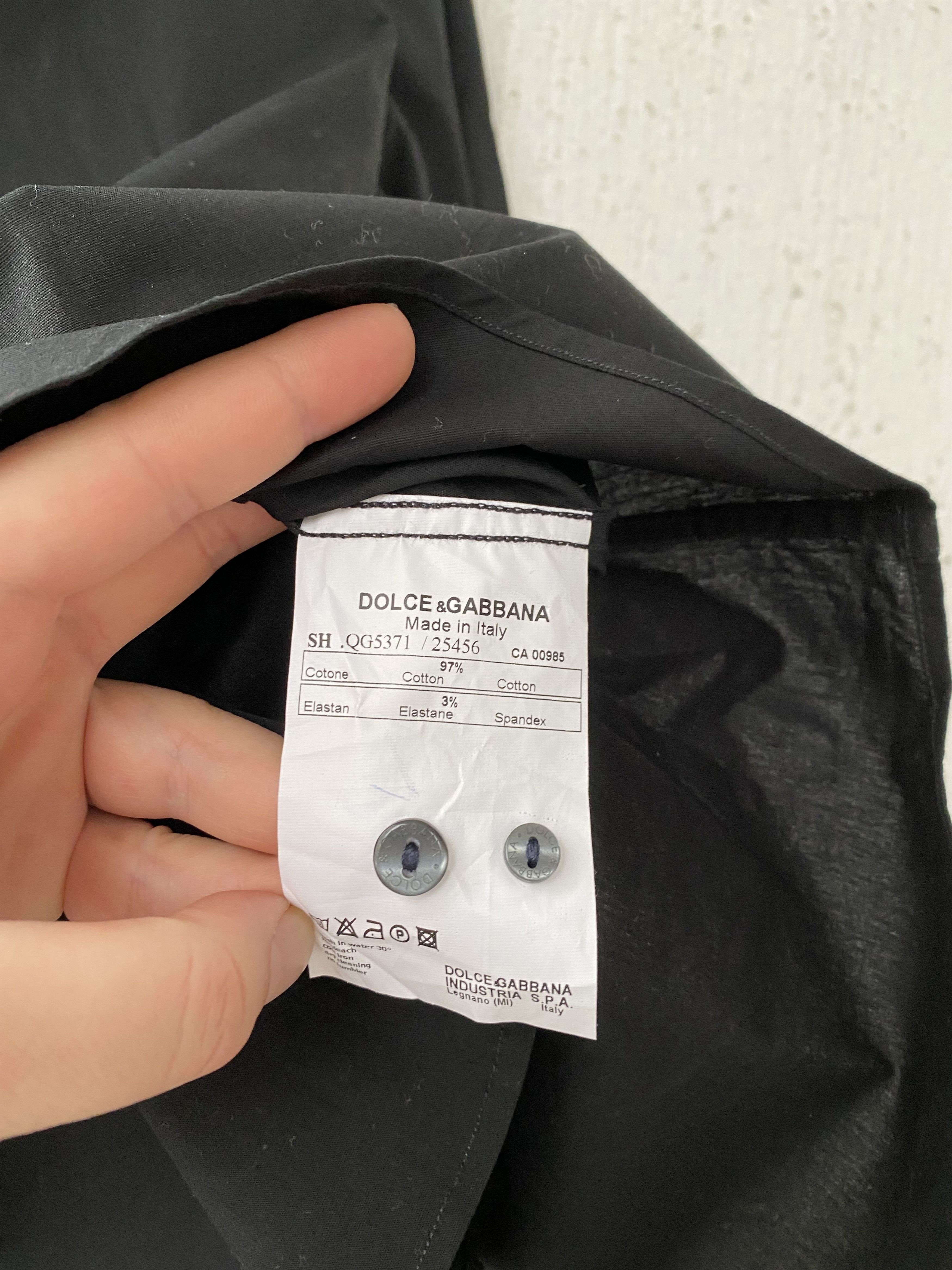 Dolce & Gabbana black gold fit shirt Size US S / EU 44-46 / 1 - 5 Thumbnail
