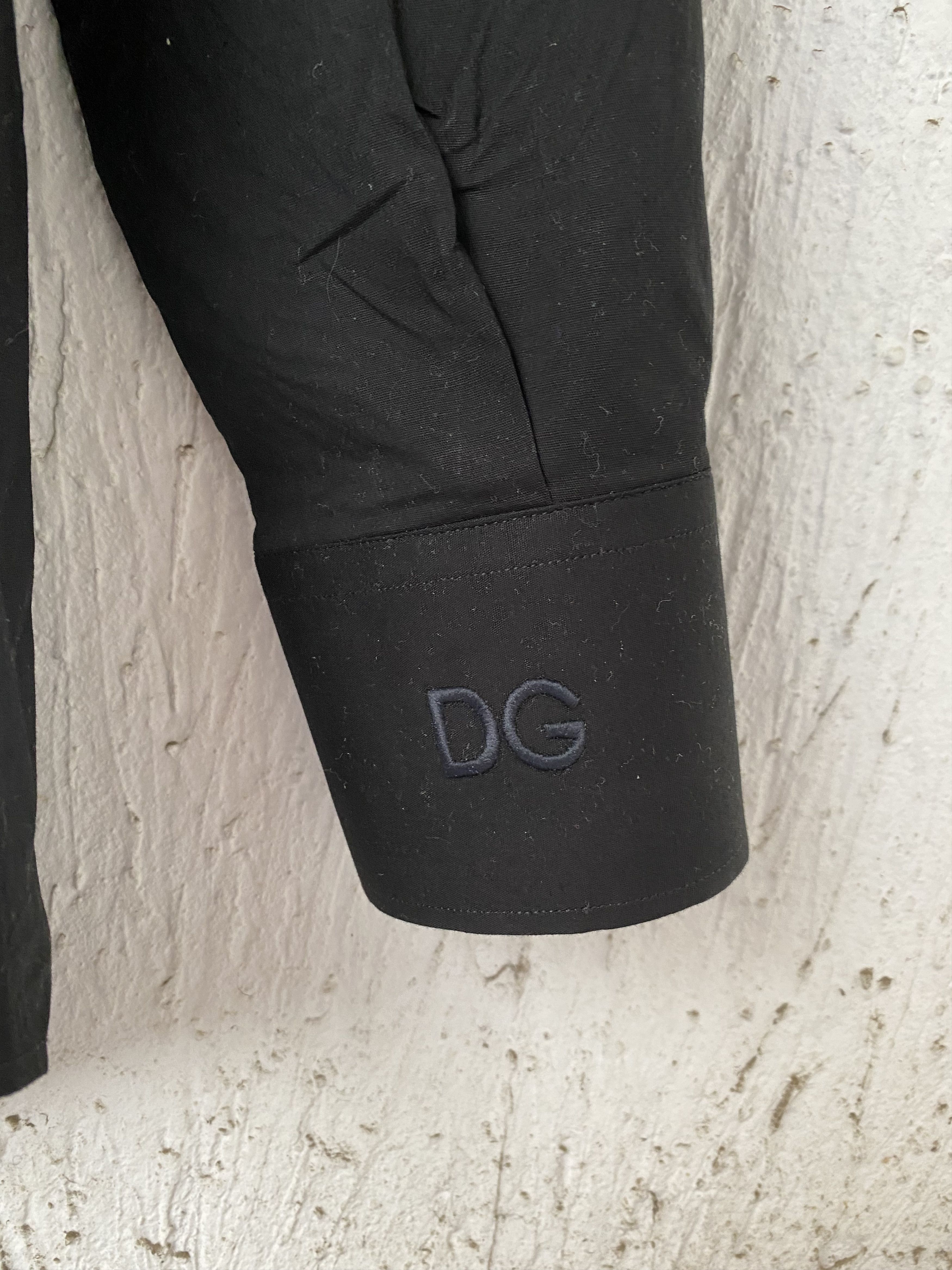 Dolce & Gabbana black gold fit shirt Size US S / EU 44-46 / 1 - 3 Thumbnail