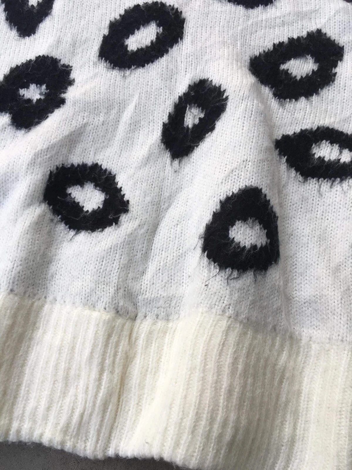 Designer 📌Japanese LATINA Leopard Design Pullover Knitting Pattern Size US M / EU 48-50 / 2 - 8 Thumbnail