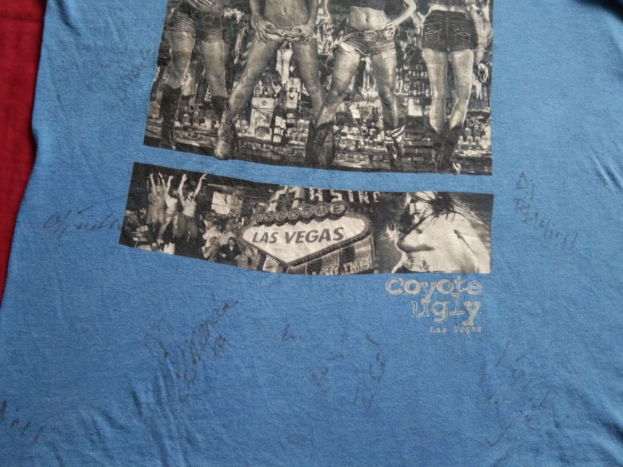 Other Coyote Ugly tshirt SIGNED saloon cafe bar pub Size US L / EU 52-54 / 3 - 3 Thumbnail