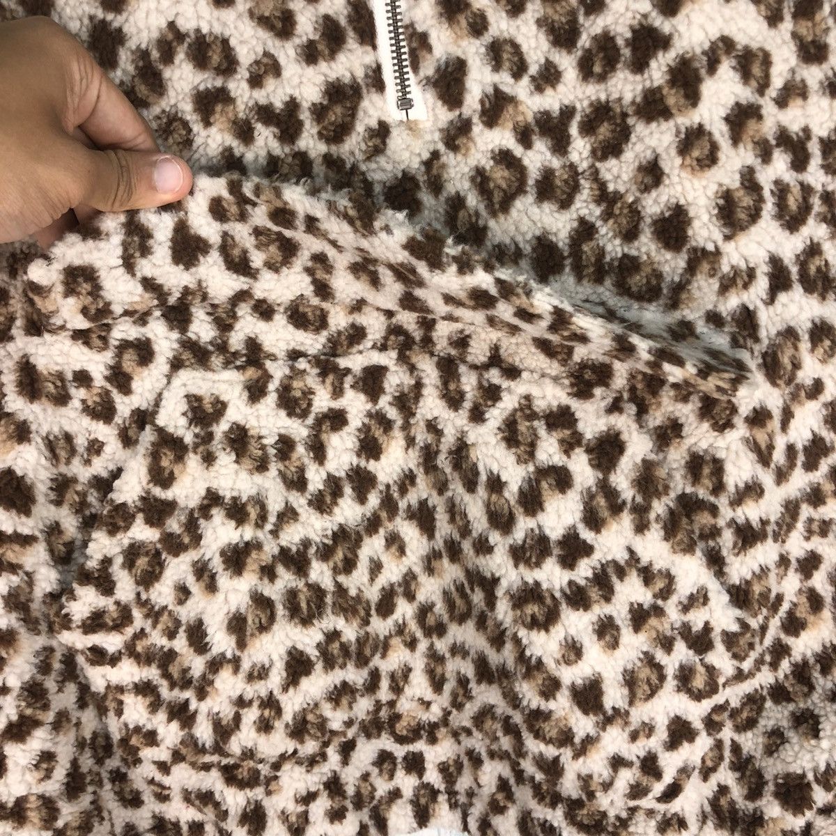 Japanese Brand × Vintage Vintage Leopard Deep Pile Fleece Hoodie Size US S / EU 44-46 / 1 - 5 Thumbnail