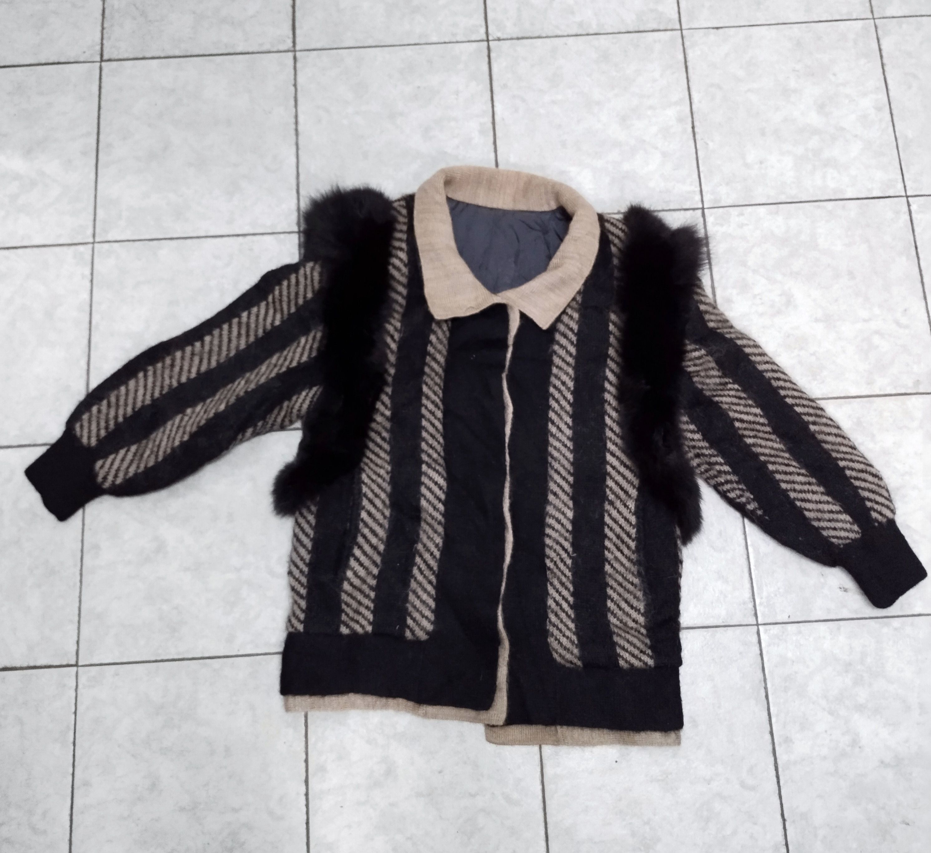 If Six Was Nine × Japanese Brand Vintage Men's Josephine Fox Fur Wool Coat Jacket Size US L / EU 52-54 / 3 - 2 Thumbnail