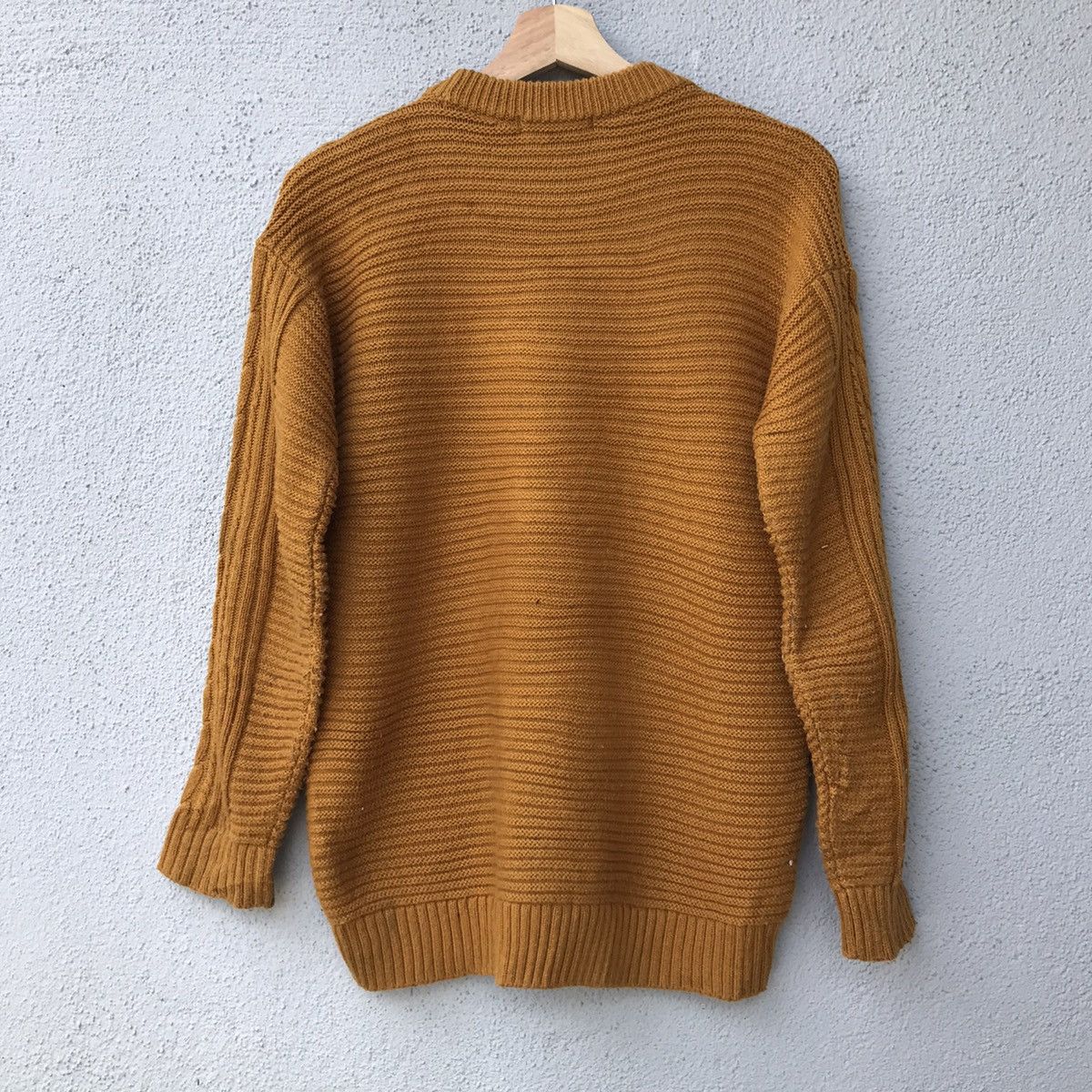 Aran Isles Knitwear Vintage Uniqlo Cable Knit Jumper Knitwear Size US M / EU 48-50 / 2 - 10 Thumbnail