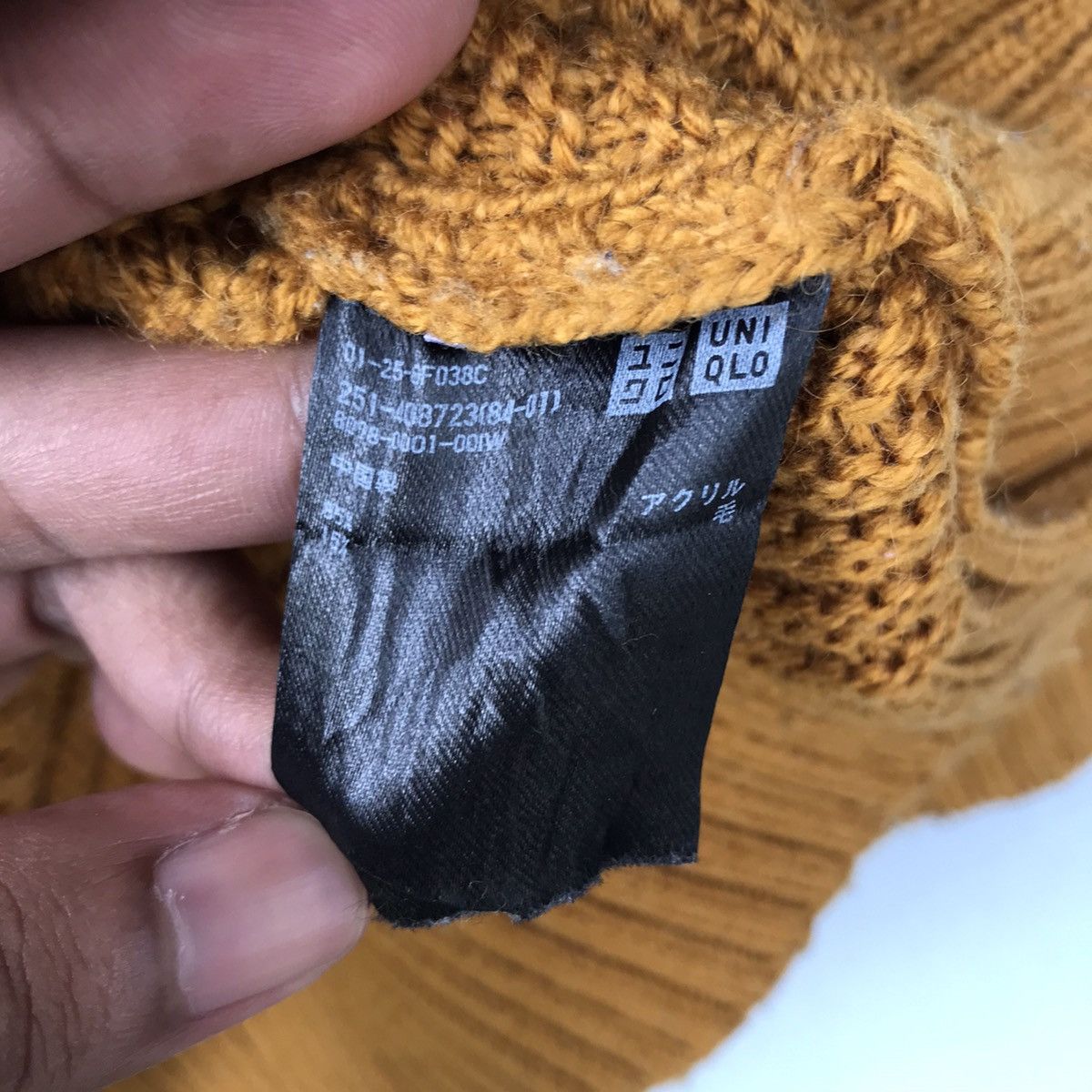 Aran Isles Knitwear Vintage Uniqlo Cable Knit Jumper Knitwear Size US M / EU 48-50 / 2 - 8 Thumbnail
