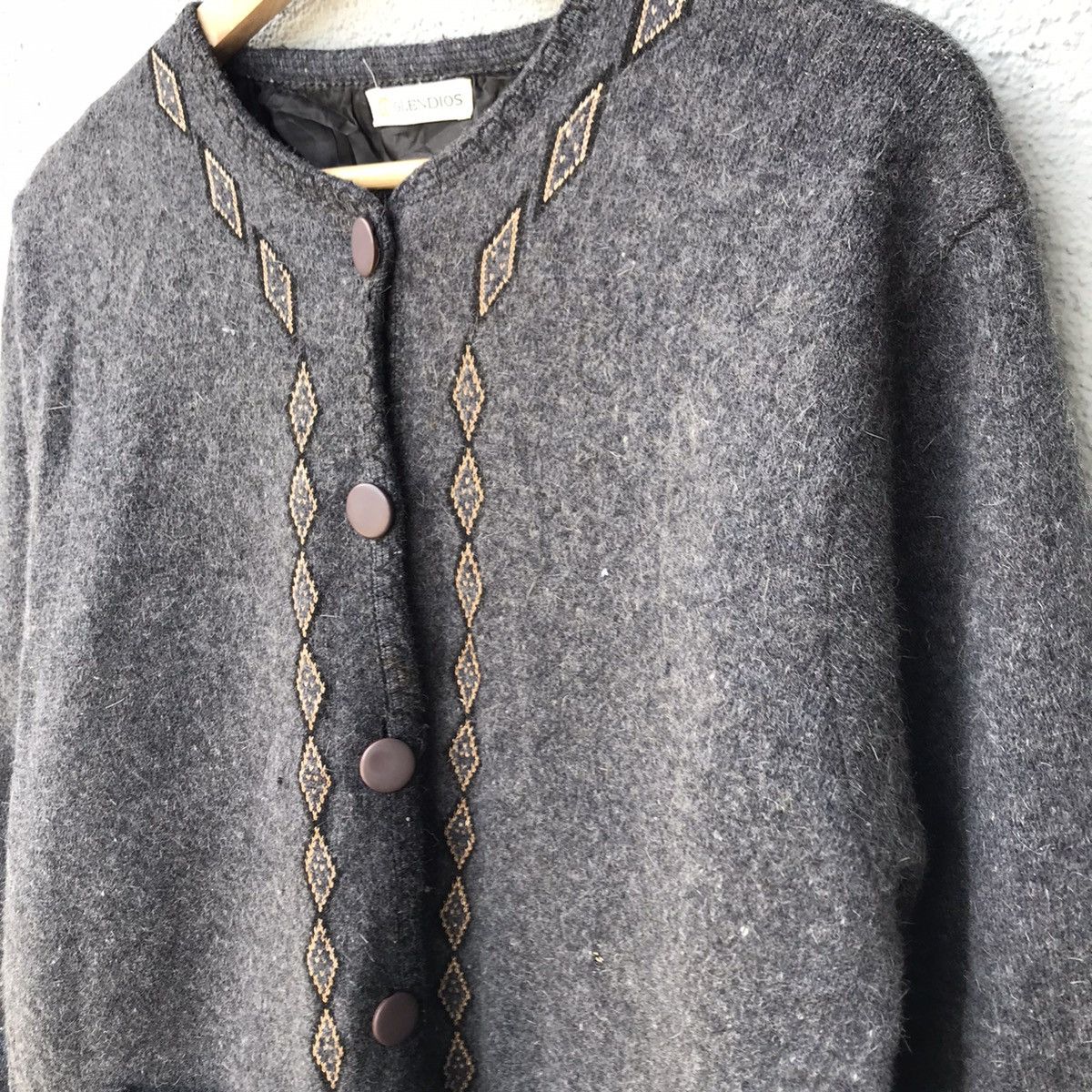 Aran Isles Knitwear × Homespun Knitwear × Vintage Vintage Glendios Navajo Style Button Up Knitwear Size US M / EU 48-50 / 2 - 6 Thumbnail
