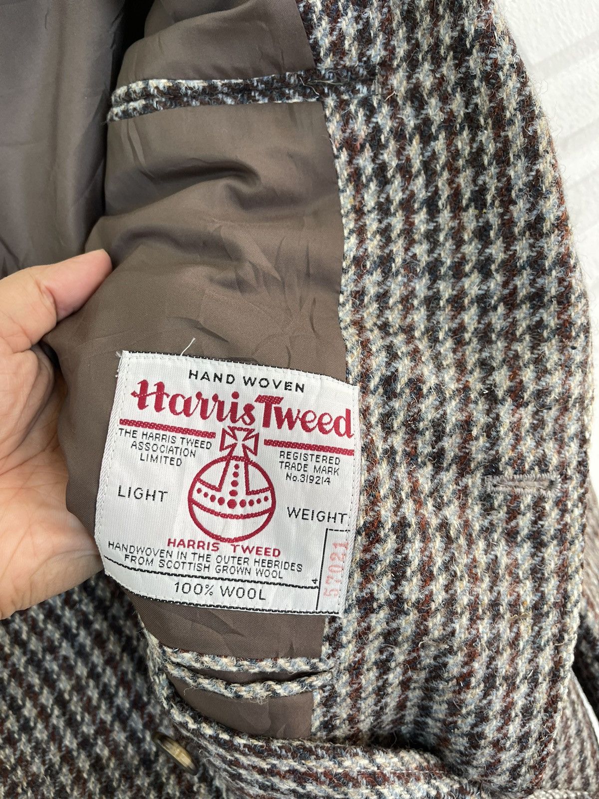 Harris Tweed VINTAGE HOUNDATOOTH WOOL BLEND HARRIS TWEED Size US M / EU 48-50 / 2 - 6 Thumbnail