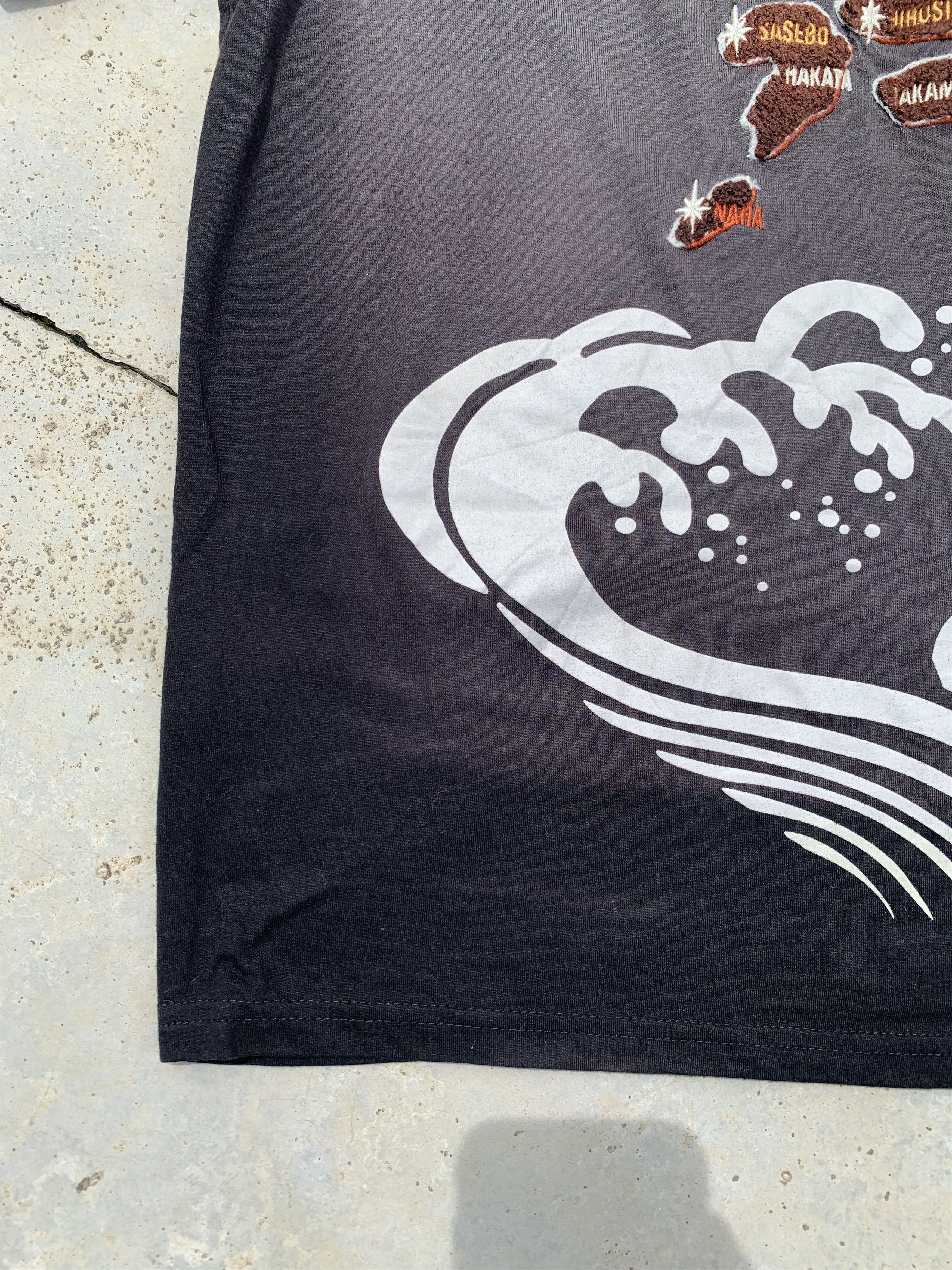 Japanese Brand Vintage Sukajan Dragon Japanese Islands Logo Sunfaded Size US M / EU 48-50 / 2 - 6 Thumbnail