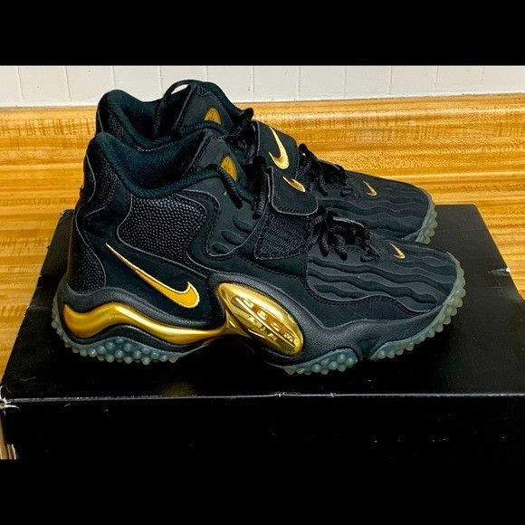 Nike air zoom turf jet 97 black and gold best sale