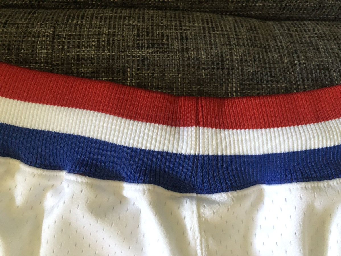 Mitchell & Ness 1991-92 Authentic Shorts NBA All-Star Size US 34 / EU 50 - 5 Thumbnail