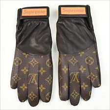 Authentic LOUIS VUITTON Supreme Monogram Gloves MP1893 Baseball