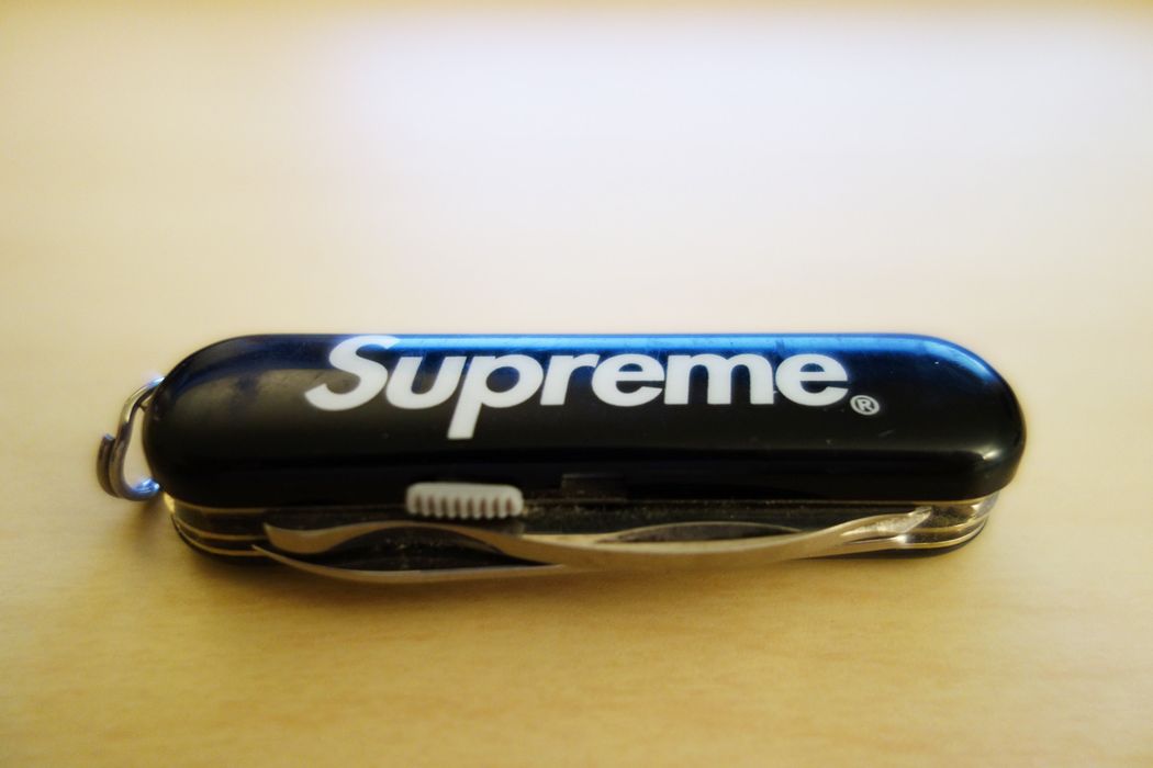 Supreme Swiss army knife | Grailed