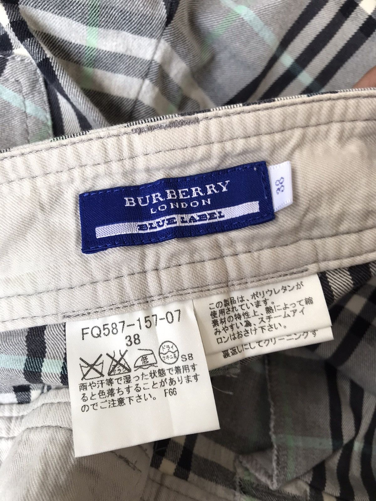 Burberry Burberry Novacheck ShortPant Size 28" / US 6 / IT 42 - 9 Thumbnail