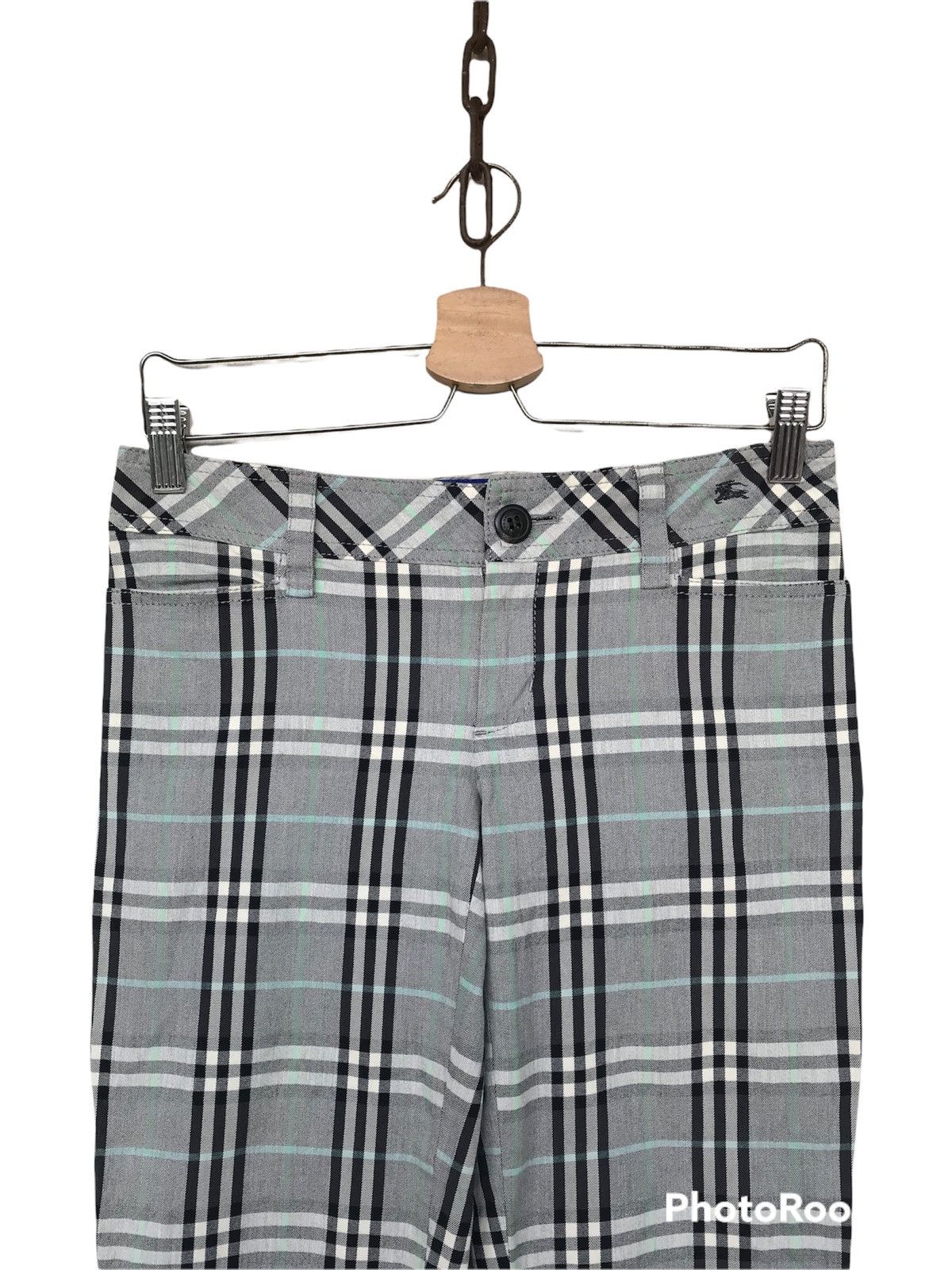 Burberry Burberry Novacheck ShortPant Size 28" / US 6 / IT 42 - 3 Thumbnail