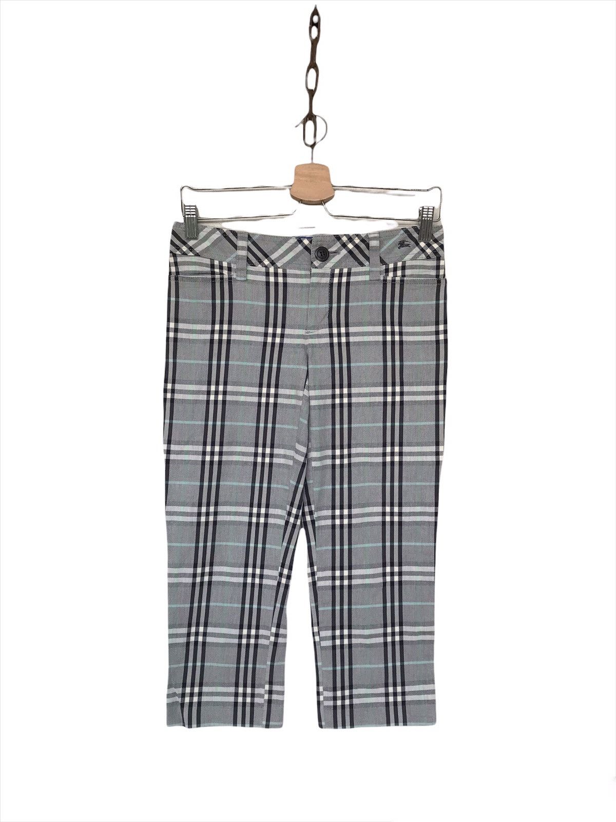 Burberry Burberry Novacheck ShortPant Size 28" / US 6 / IT 42 - 1 Thumbnail
