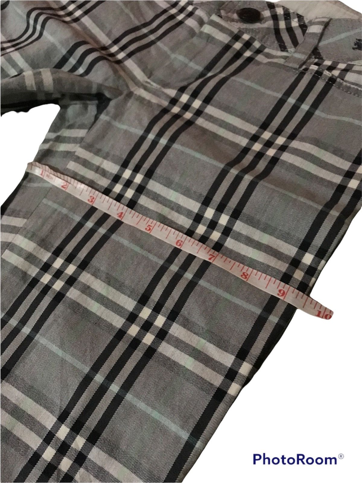 Burberry Burberry Novacheck ShortPant Size 28" / US 6 / IT 42 - 8 Thumbnail