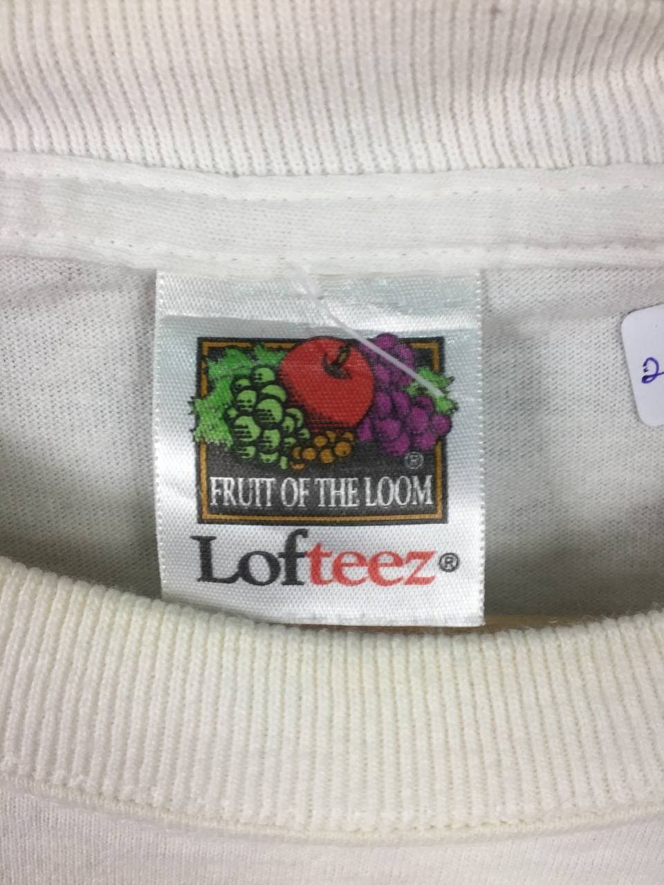 Fruit Of The Loom Friends Dont Let Friends Eat Junk Quote Wording Tee Size US XL / EU 56 / 4 - 5 Thumbnail
