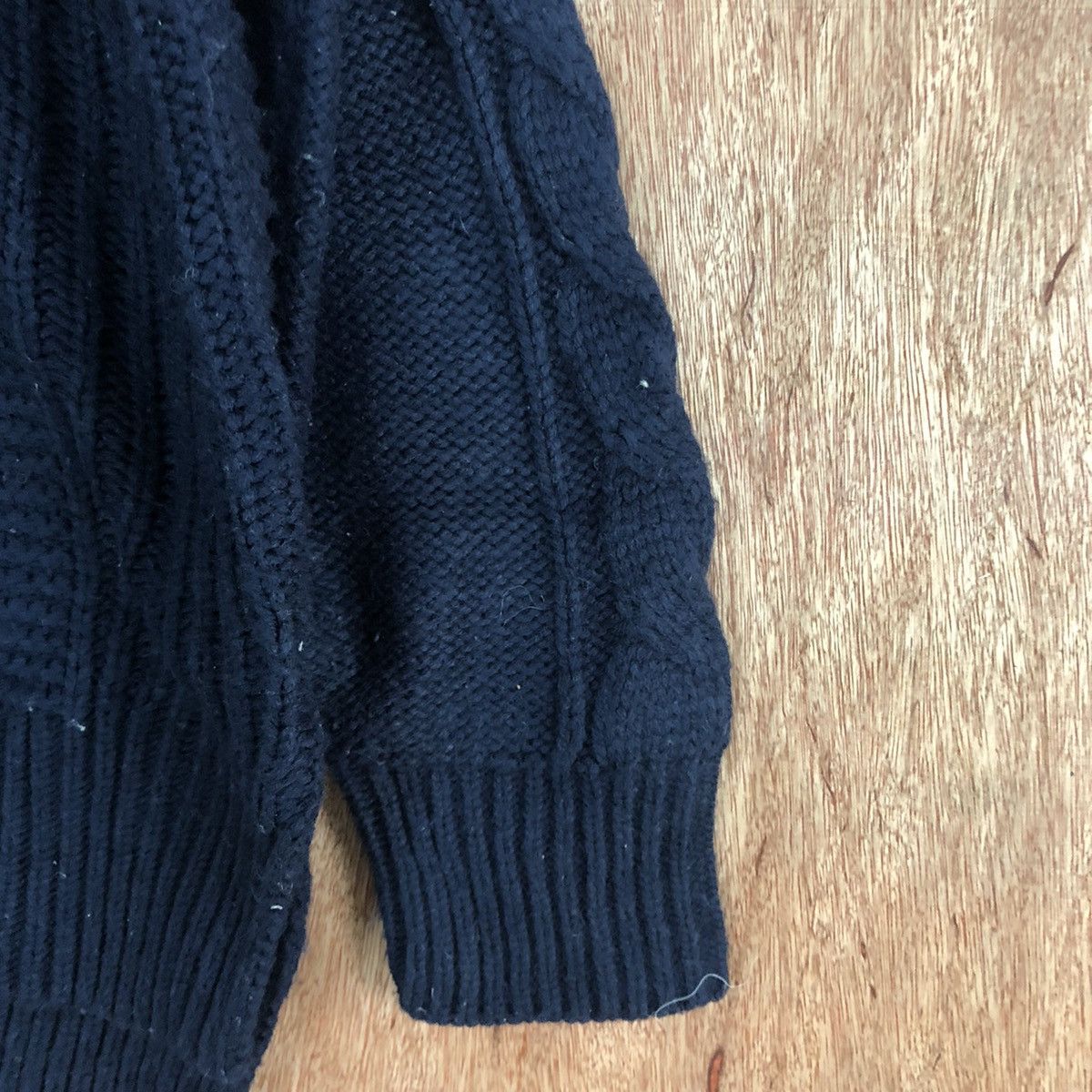 Japanese Brand DLL Studio Clip Dark Blue cable Knitwear #c607 Size US M / EU 48-50 / 2 - 4 Thumbnail
