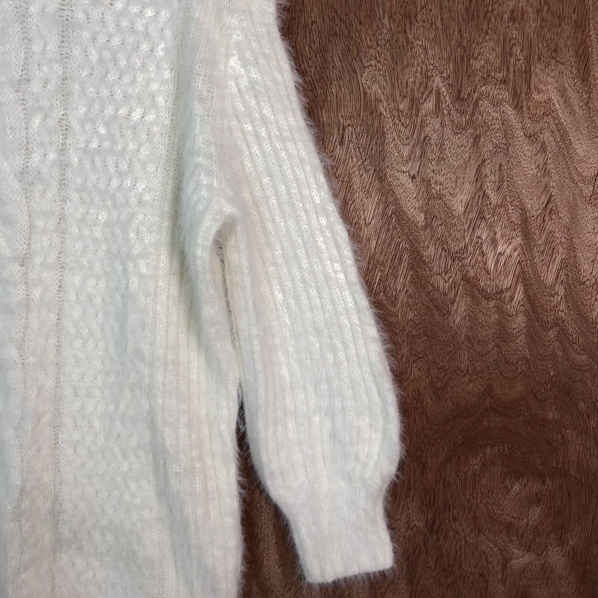 Japanese Brand Colza White Mohair Shag shaggy long Knitwear #c359 Size US M / EU 48-50 / 2 - 5 Thumbnail