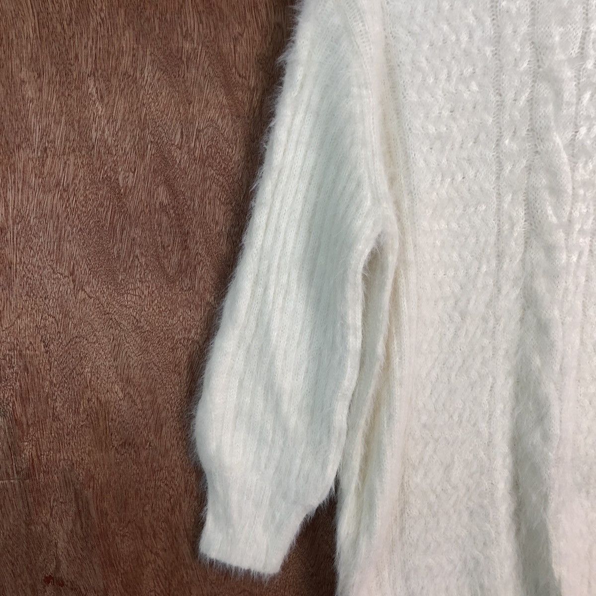 Japanese Brand Colza White Mohair Shag shaggy long Knitwear #c359 Size US M / EU 48-50 / 2 - 7 Thumbnail