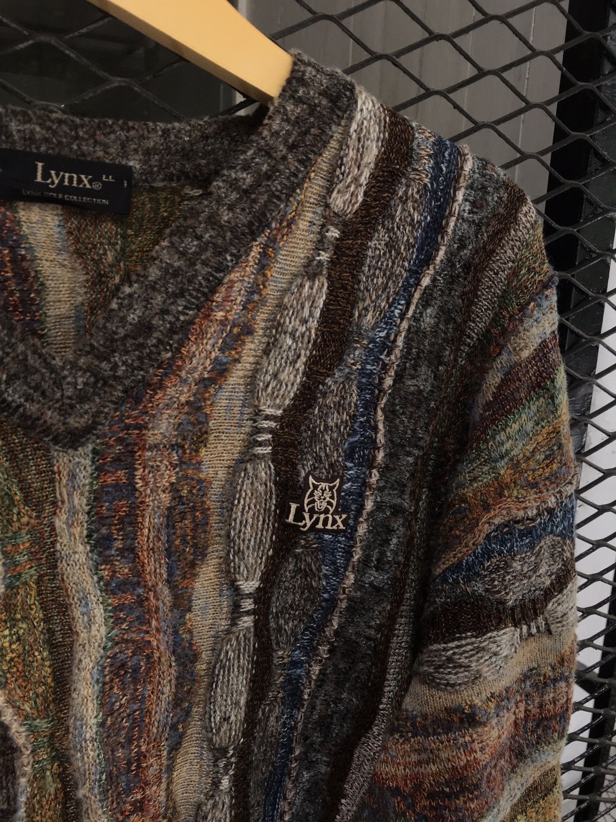 Coogi Lynx Sweatshirt Knitwear Like Coogi style Size US L / EU 52-54 / 3 - 2 Thumbnail