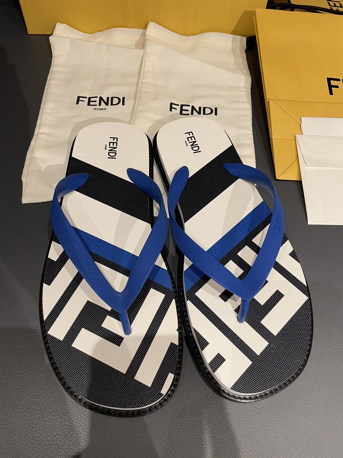 Rare NEW Limited Edition Fendi Logo Slides Flipflop Slip-on