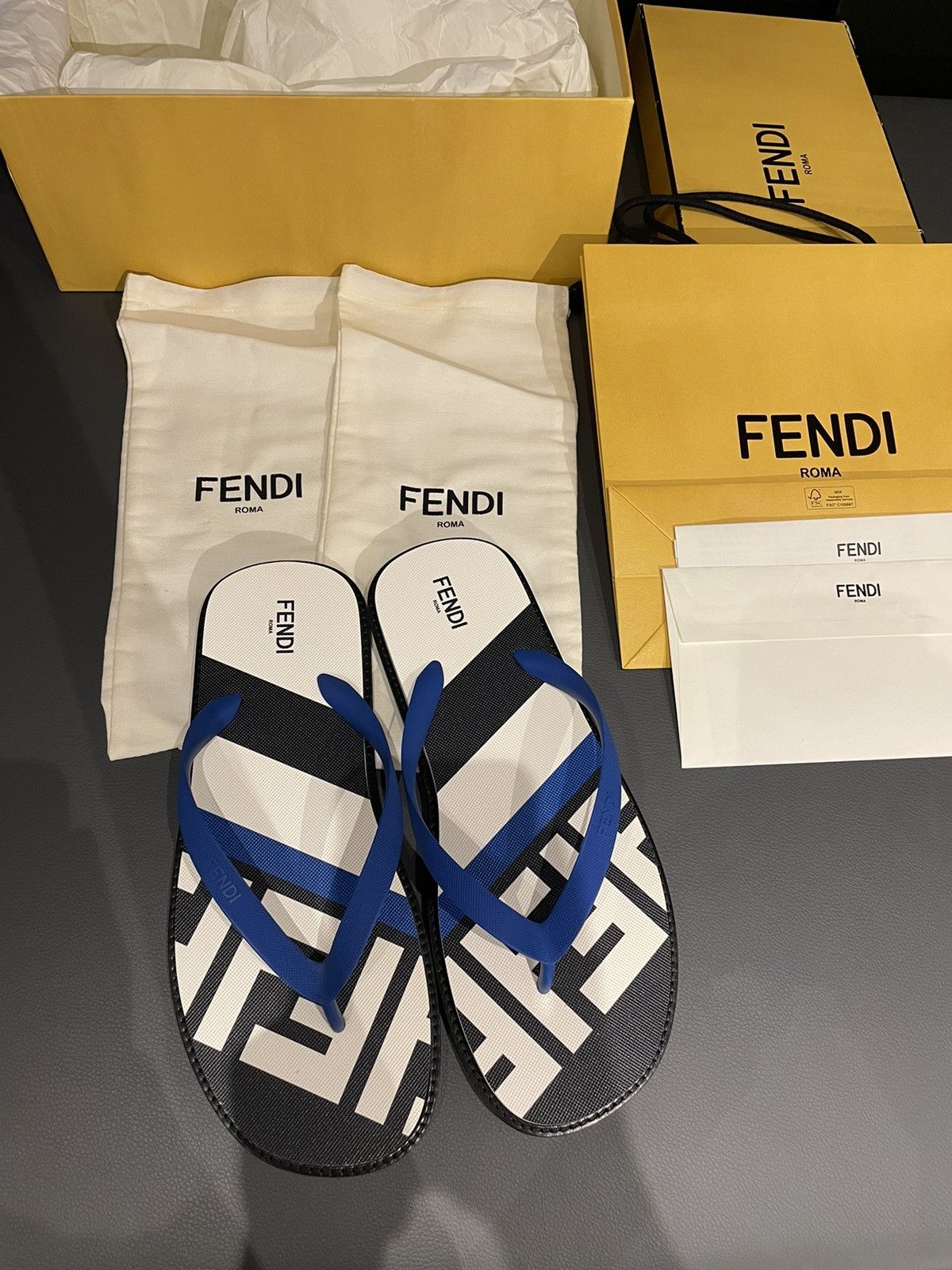 Fendi Rare NEW Limited Edition Fendi Logo Slides Flipflop Slip-on Size US 8.5 / EU 41-42 - 21 Thumbnail