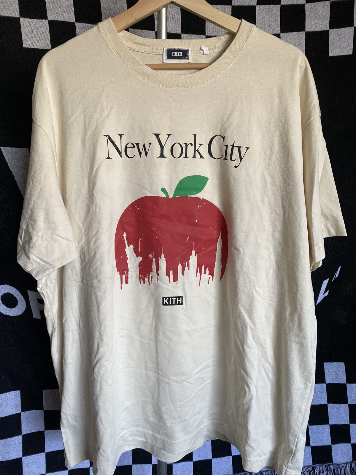 Kith Big Apple | Grailed